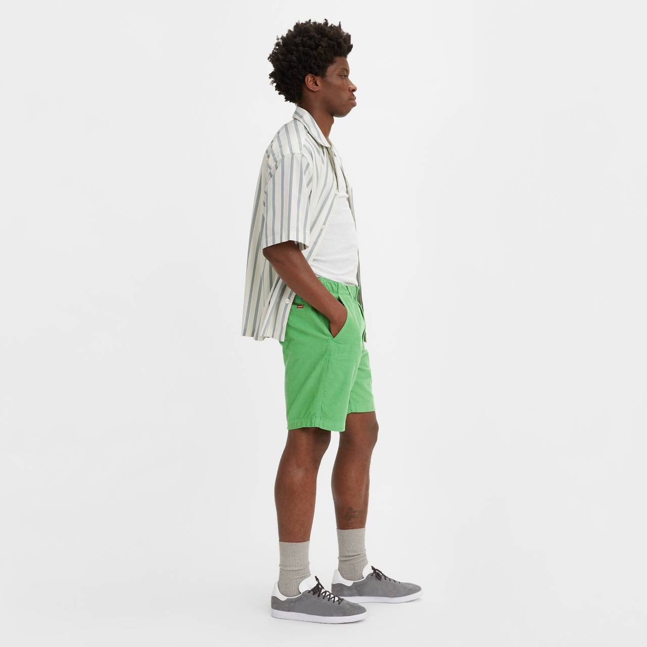 LEVI'S® XX CHINO EZ WAIST CORDUROY 8" MEN'S SHORTS - 3