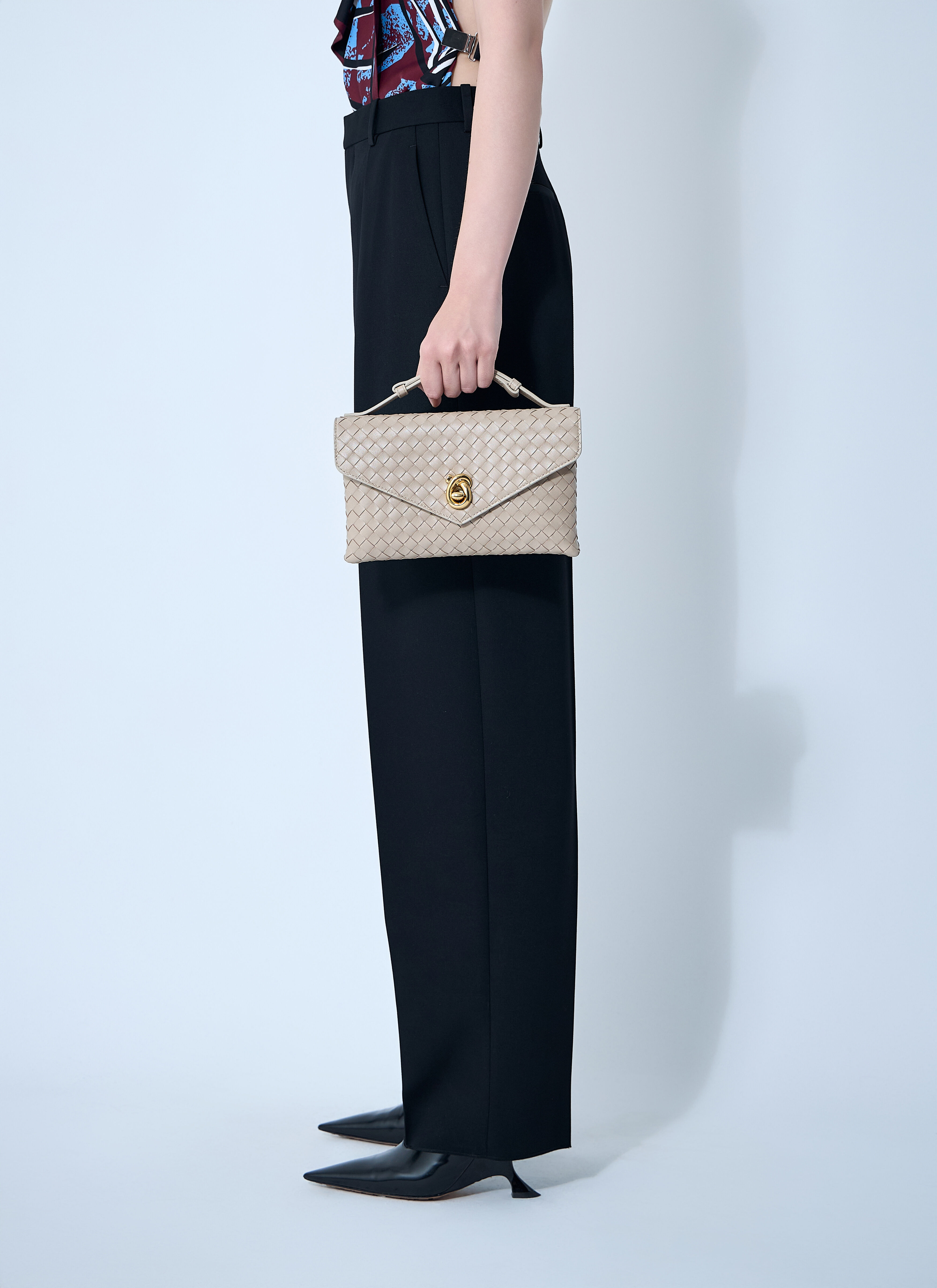 Knot Lock Handbag - 2