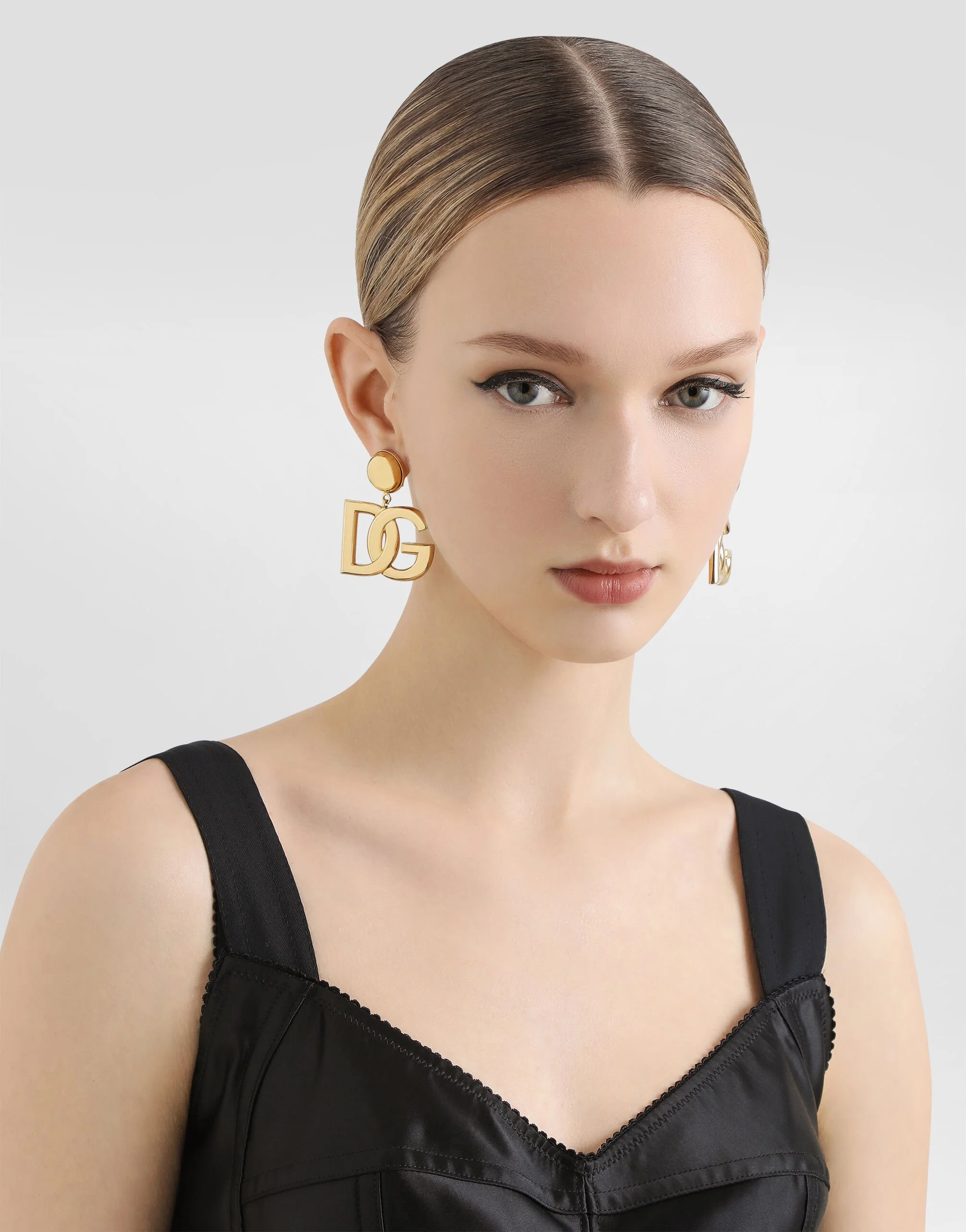 Dolce & Gabbana Hoop earrings with DG logo | REVERSIBLE