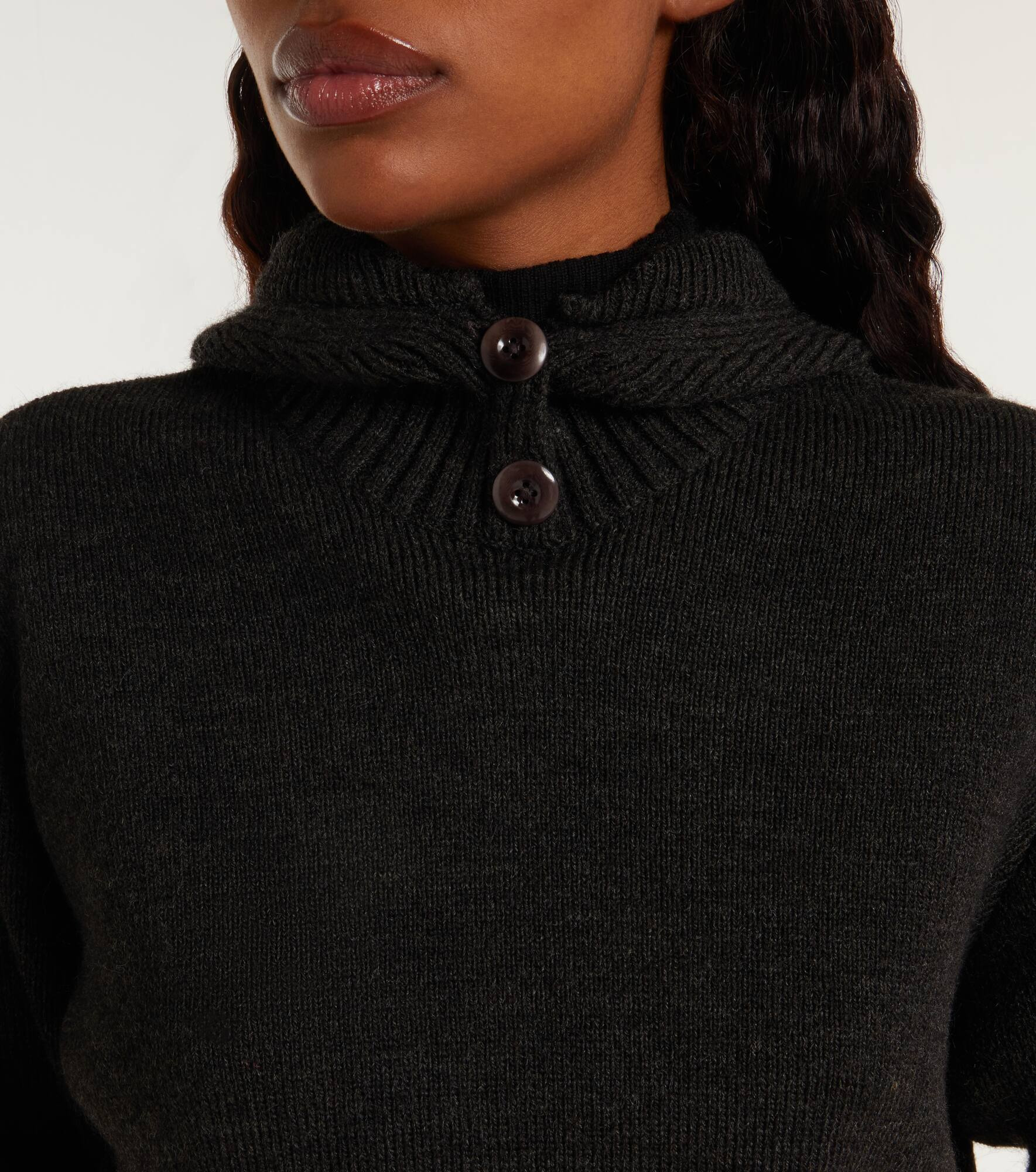 Hooded sweater - 4