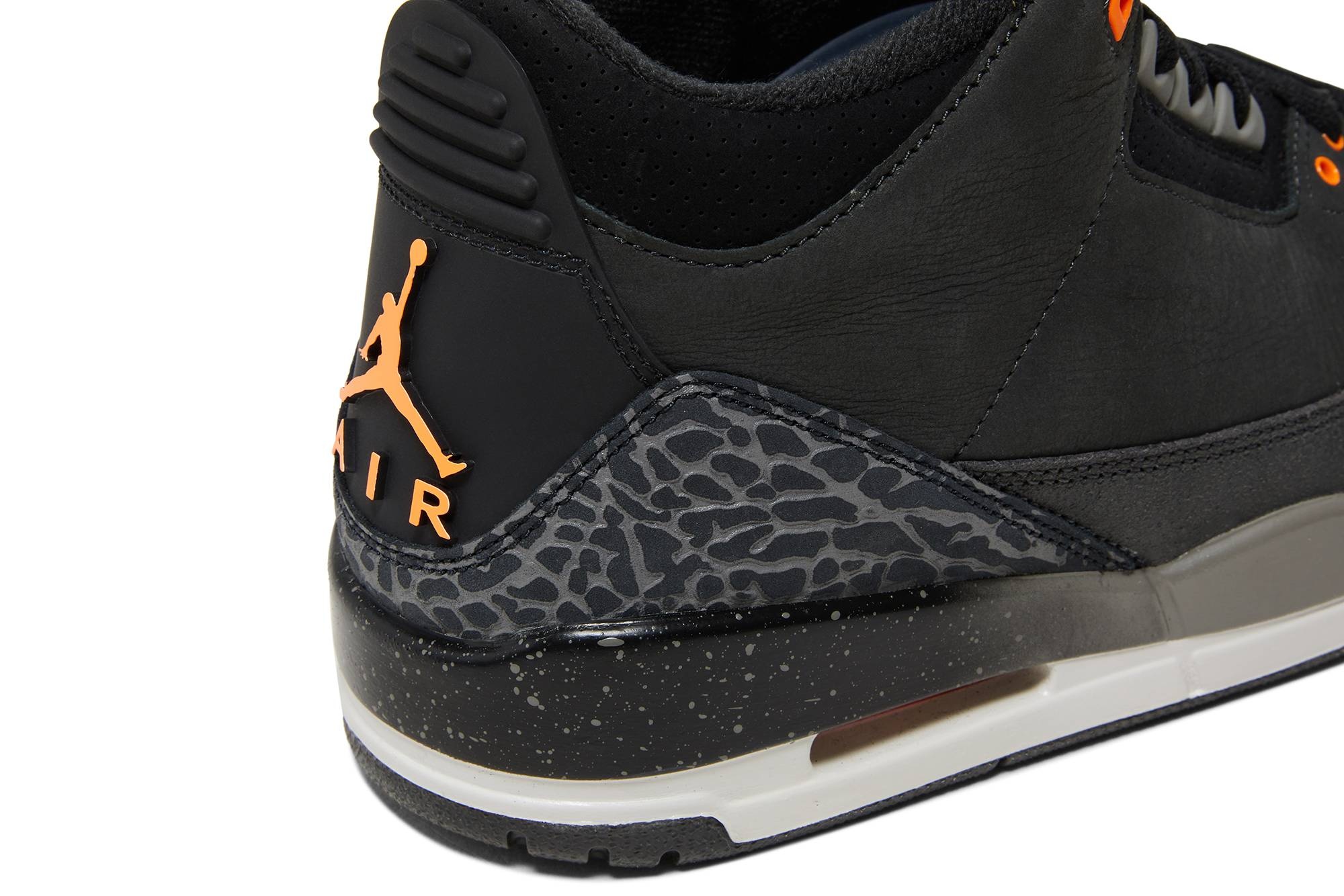 Air Jordan 3 Retro 'Fear' 2023 - 9
