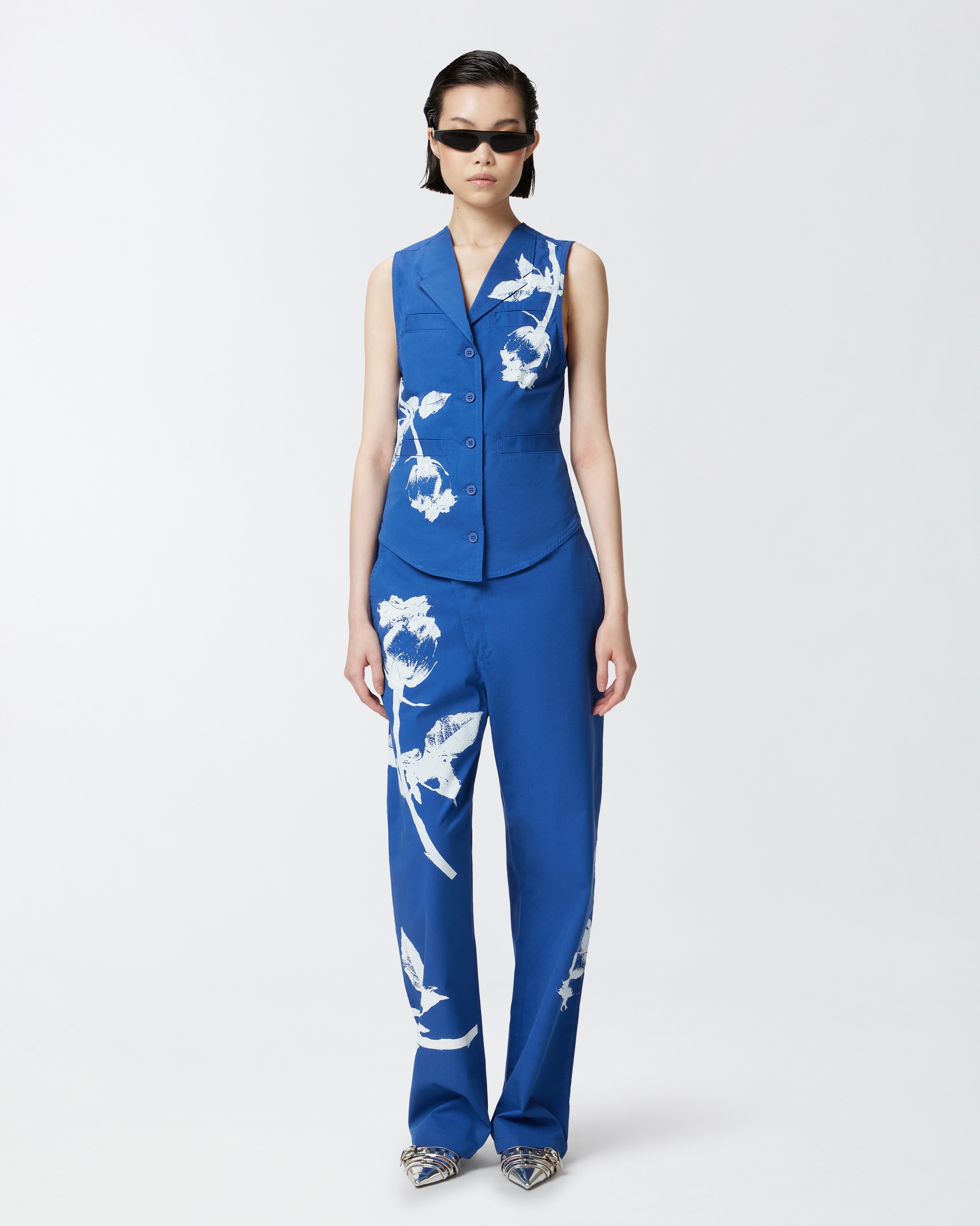 REIMAGINE BY PINKO X PATRICK MCDOWELL BLUE WAISTCOAT WITH ROSE PRINT - 3