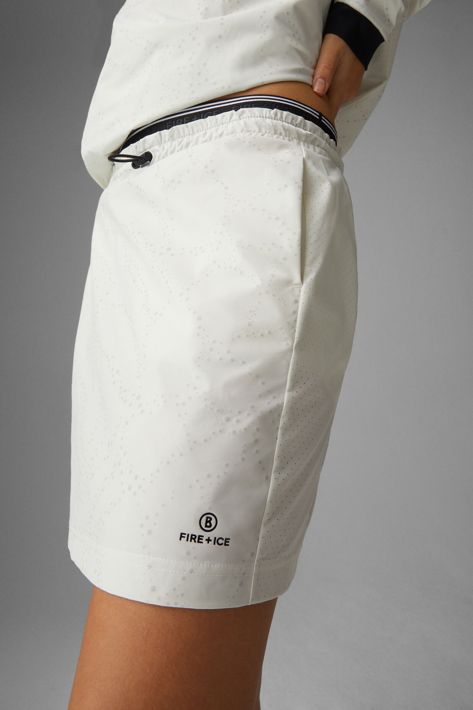 Gylla reflective skirt in Off-white - 5