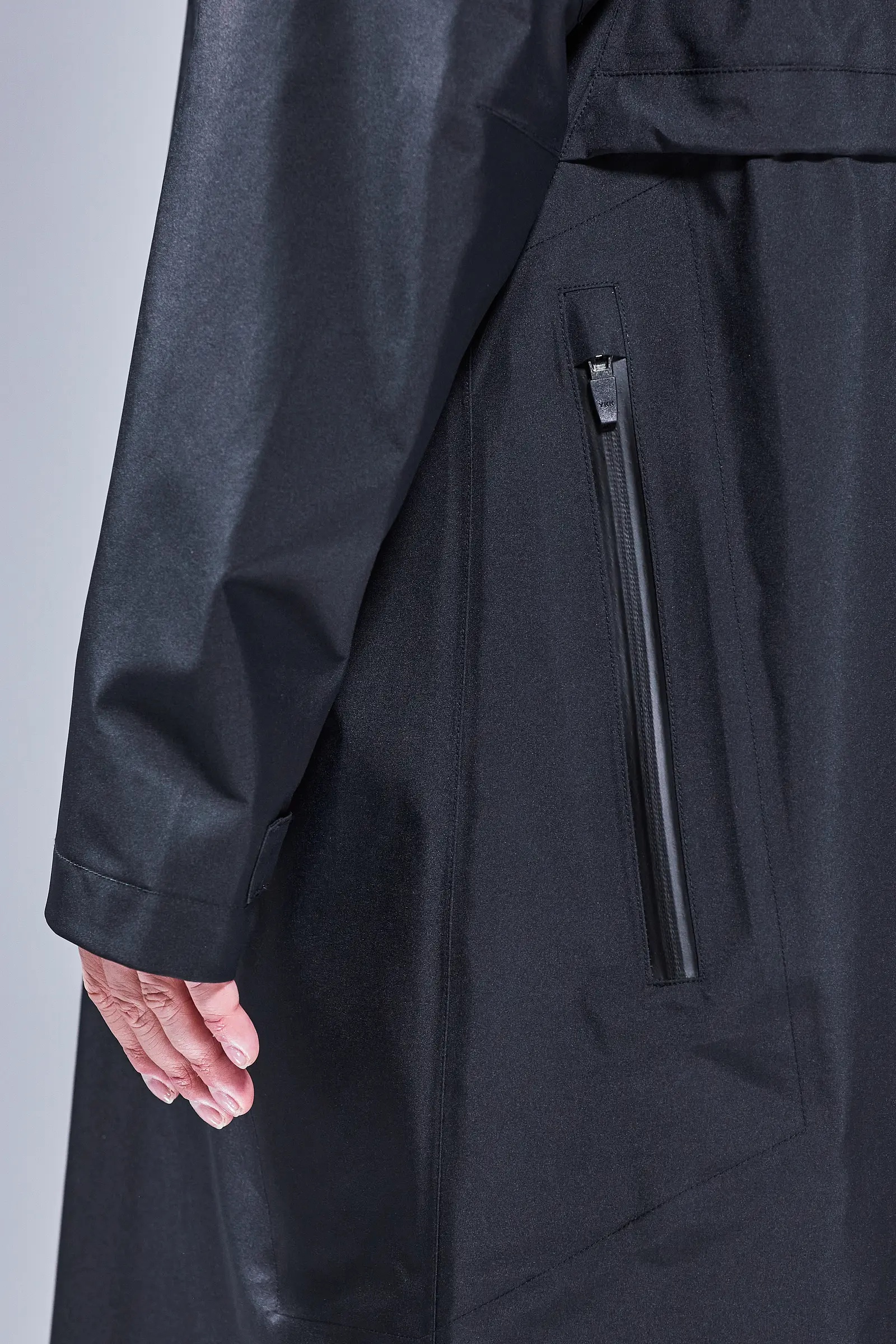 J61-GT 3L Gore-Tex® Interops Parka Black - 28