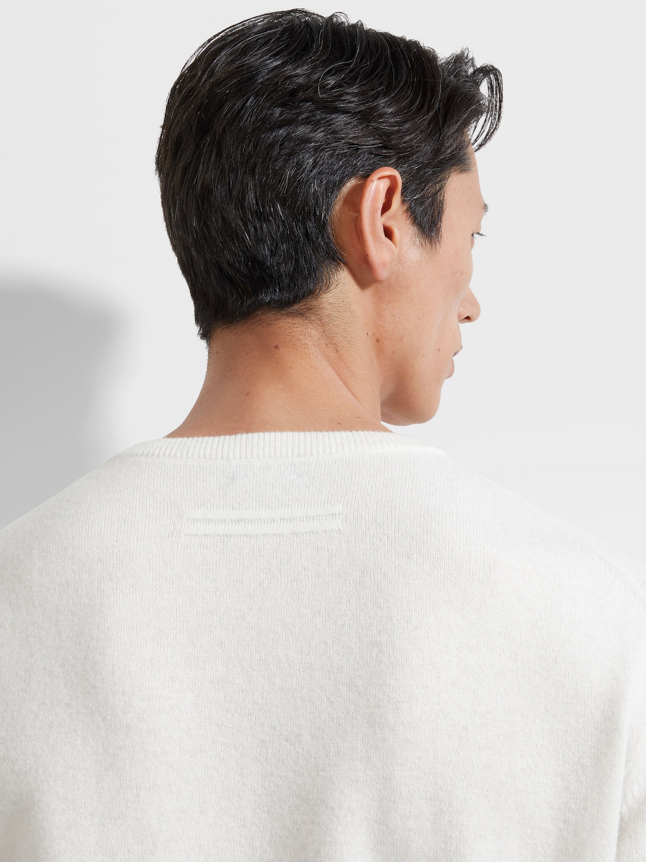 WHITE OASI CASHMERE CREWNECK - 2