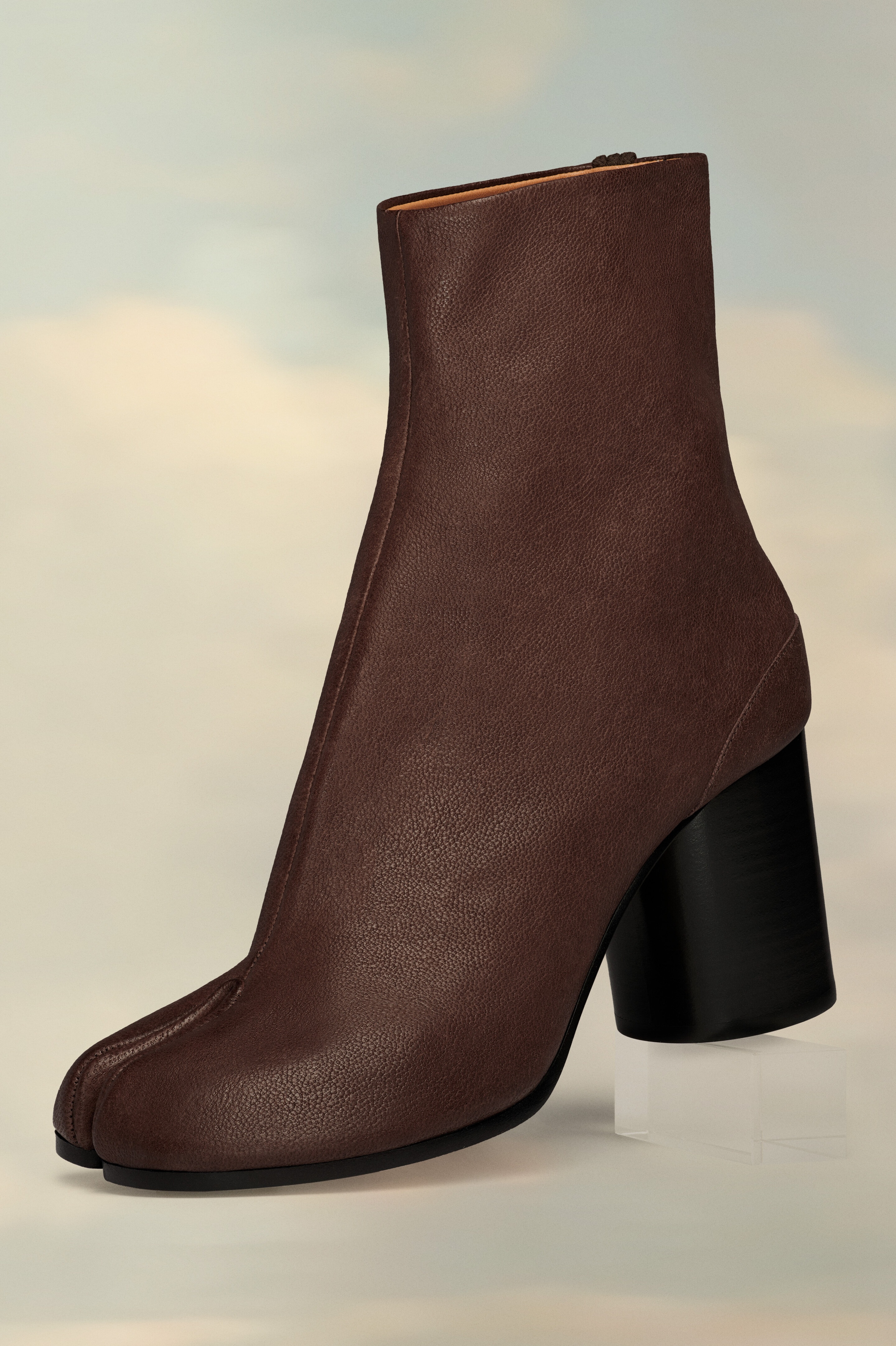 Tabi heeled boots - 1