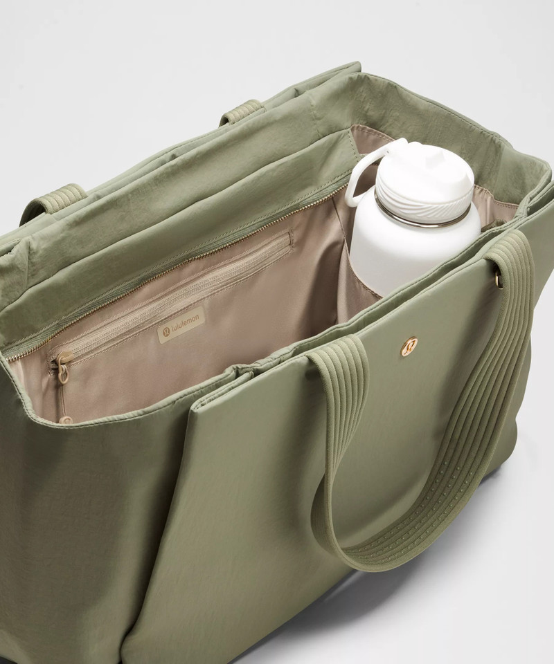 Triple Compartment Tote Bag 18L 5