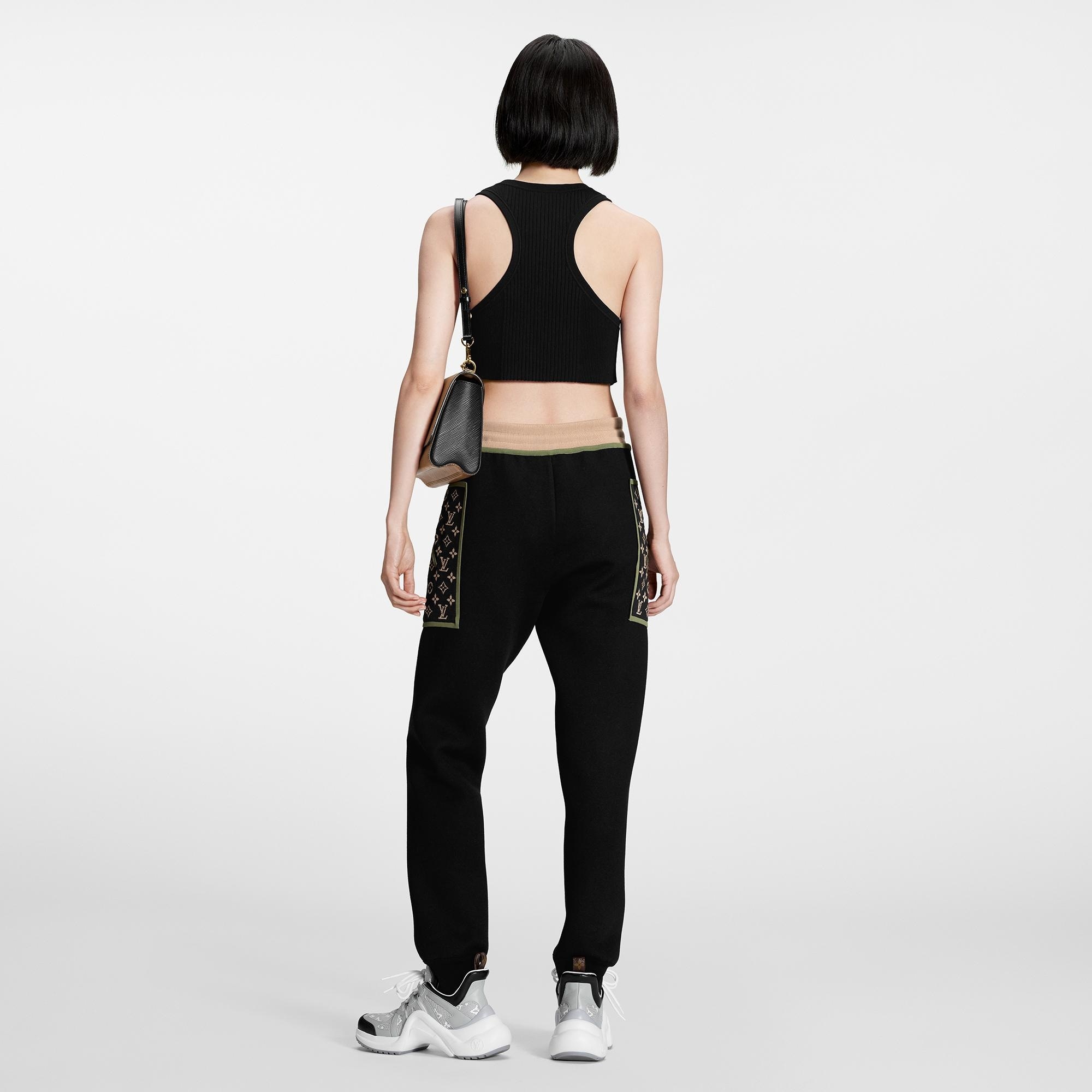 Graphic Trim Jogging Pants - 3