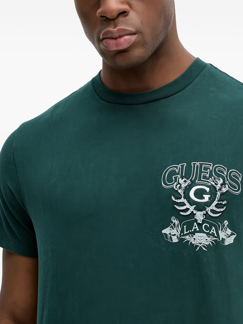 graphic t-shirt 4