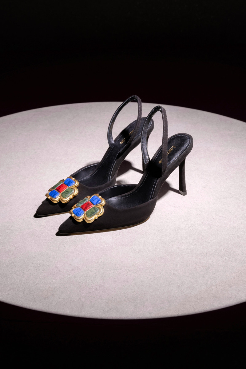 Larroudé Chrissy Pump In Black Leather outlook