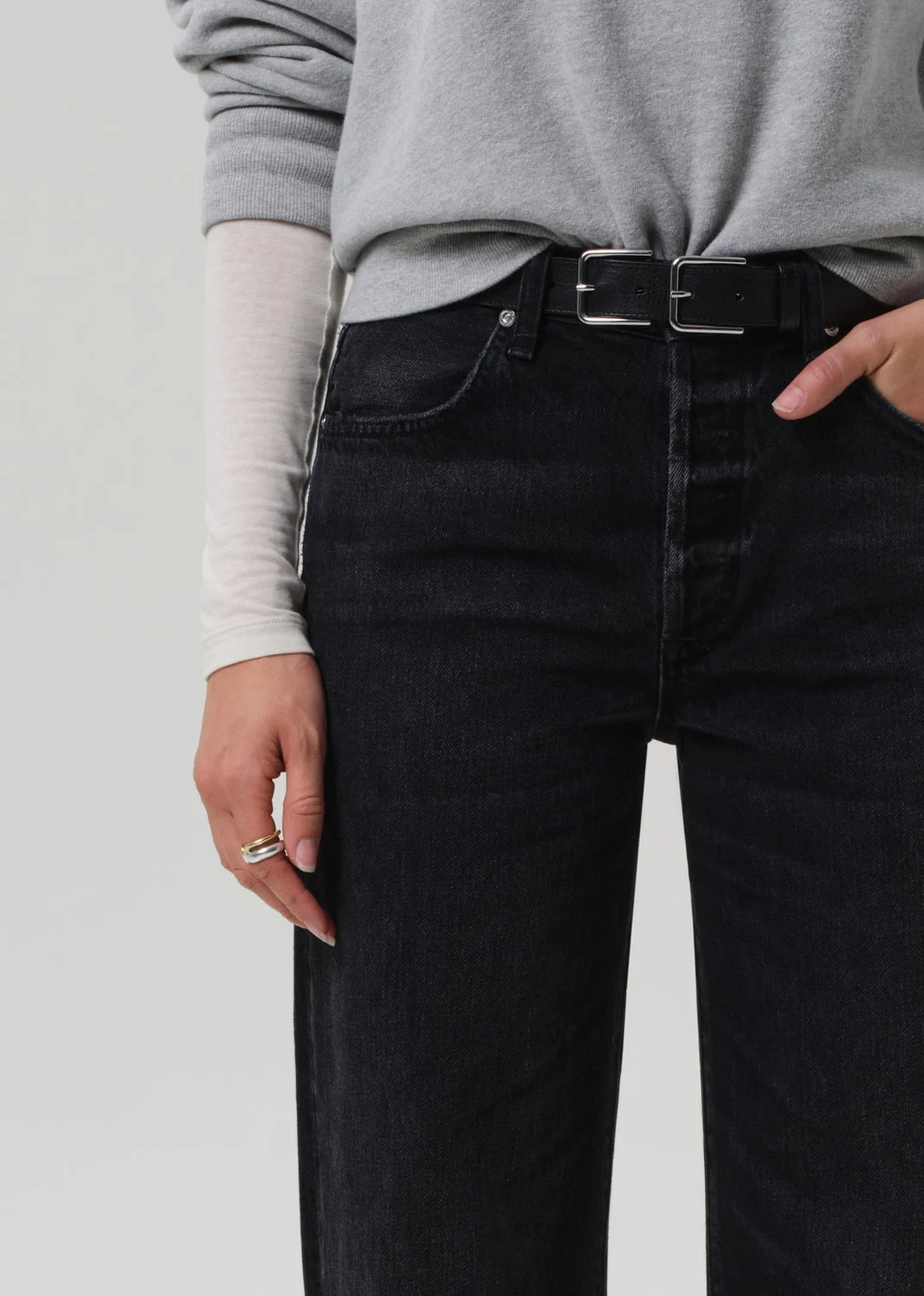 Annina Straight Leg 33"
In Raine - 1