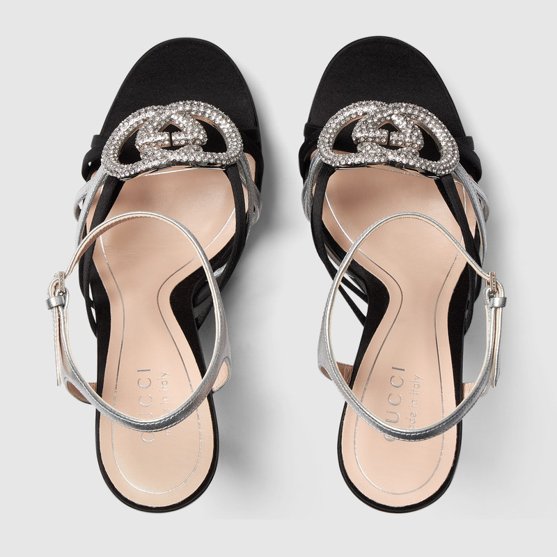 GUCCI Women's pump with crystal Interlocking G outlook