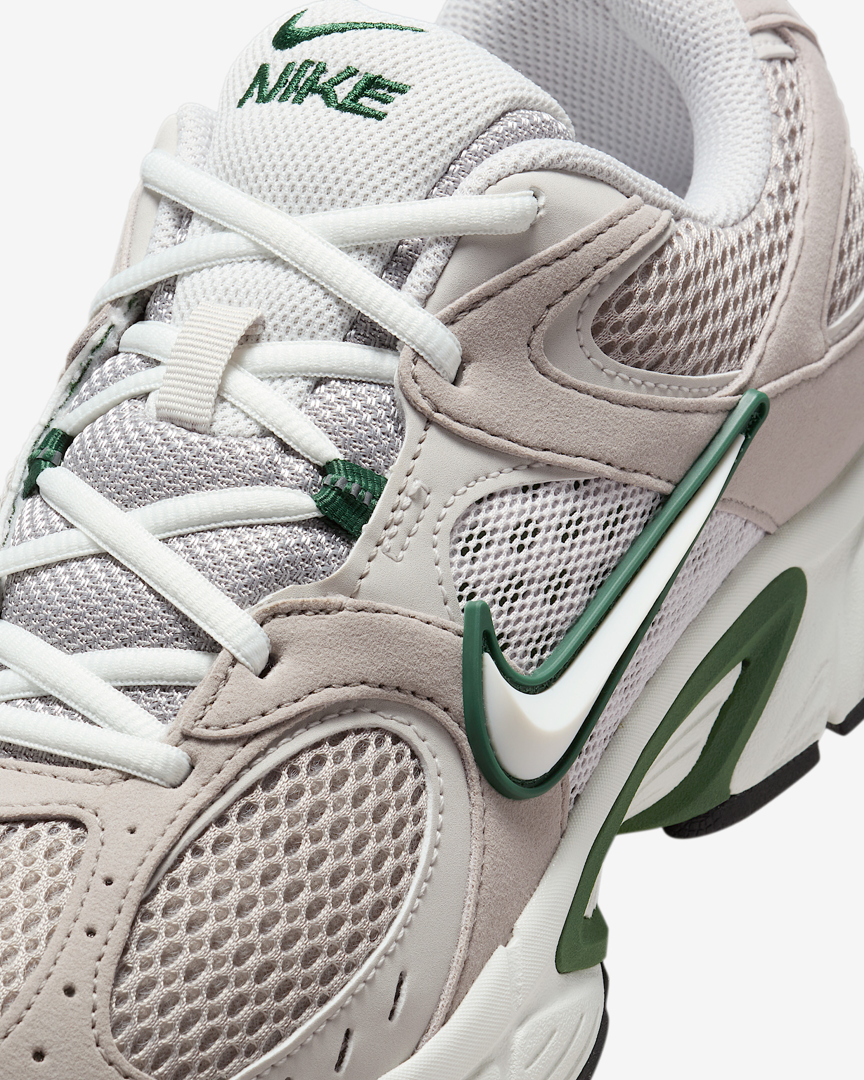 Nike V5 RNR Men's Shoes - 7