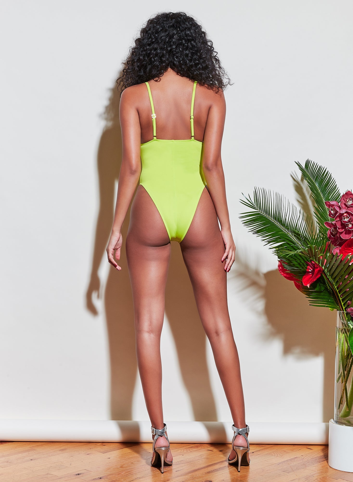 One Piece V Wire Swimsuit - 6
