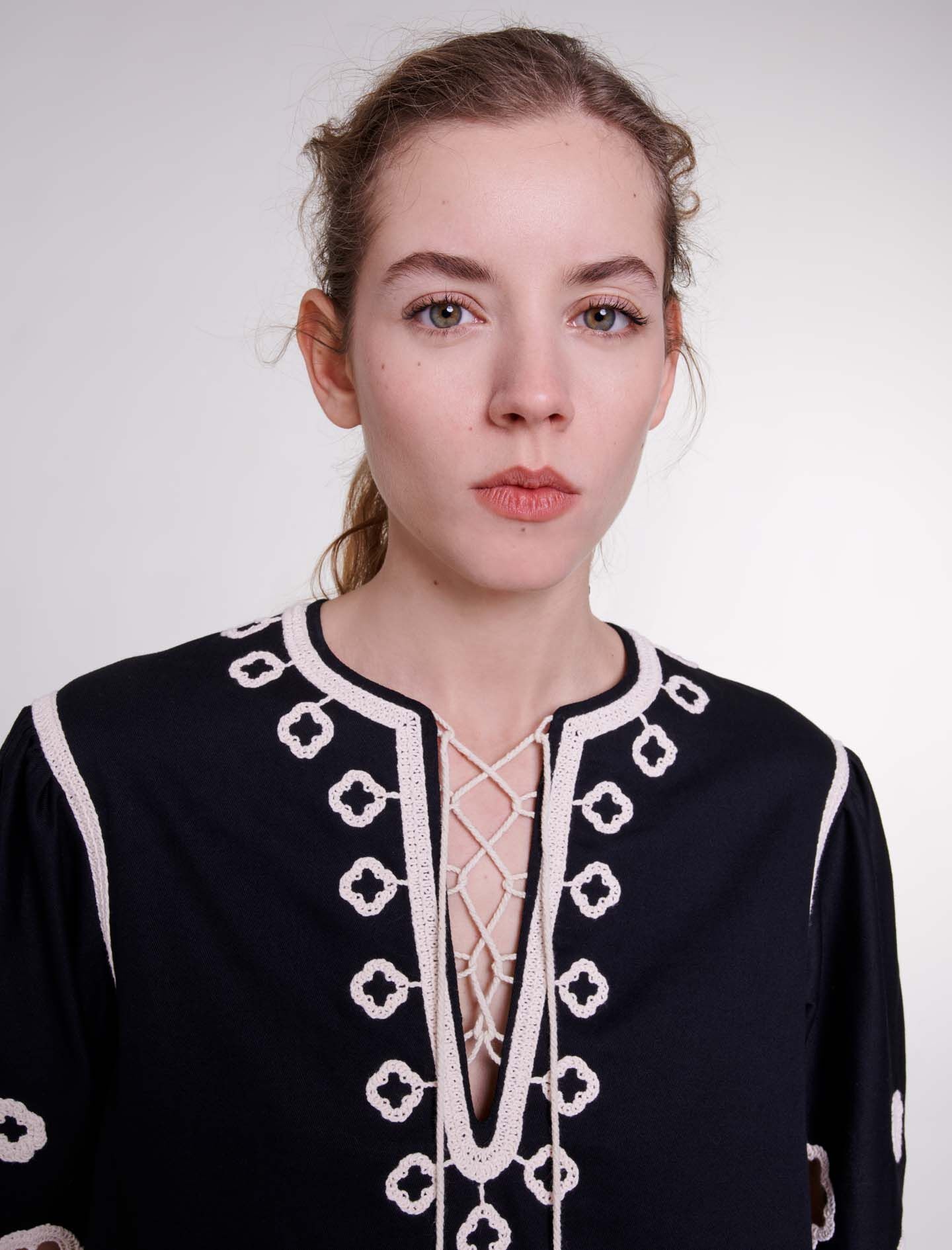 Short embroidered tunic dress - 6