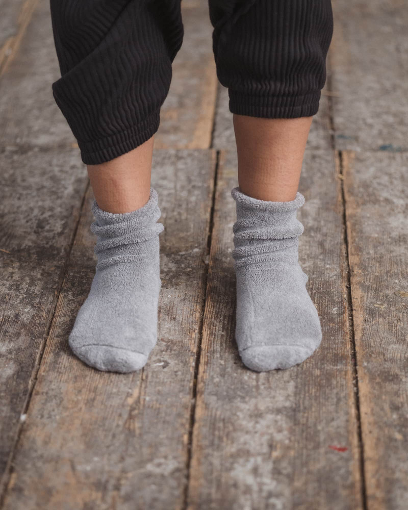 Buckle Overankle Socks - Textured Organic Cotton 1