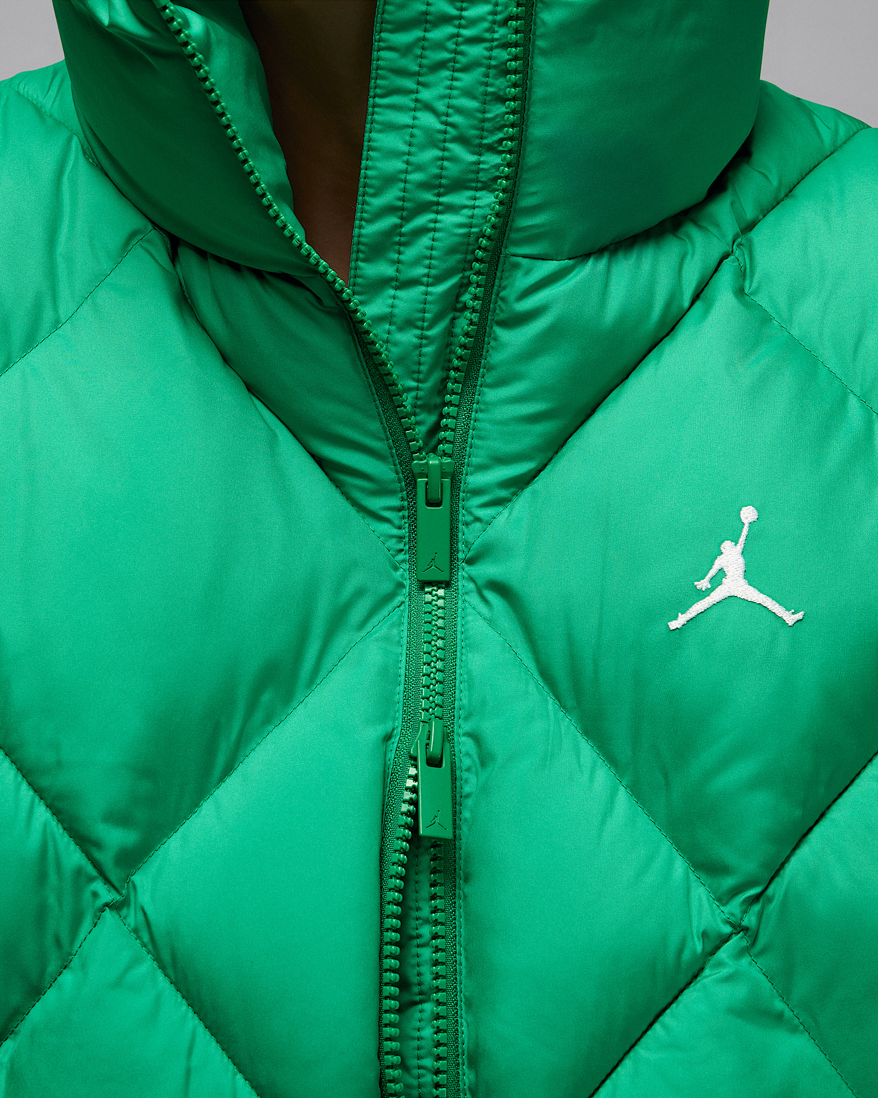 Jordan Brooklyn Women's Therma-FIT Quilted Puffer Vest - 4