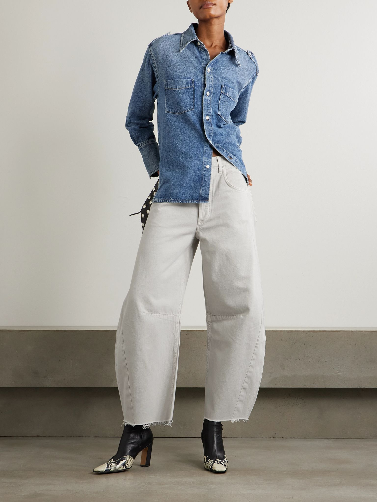 Horseshoe high-rise barrel-leg jeans Light gray - 2
