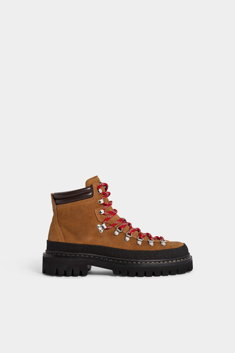 CANADIAN HIKING BOOTS 1