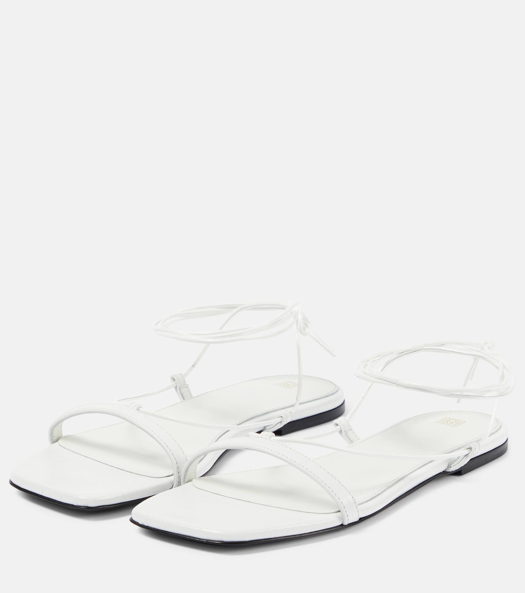 Croc-effect leather sandals - 5
