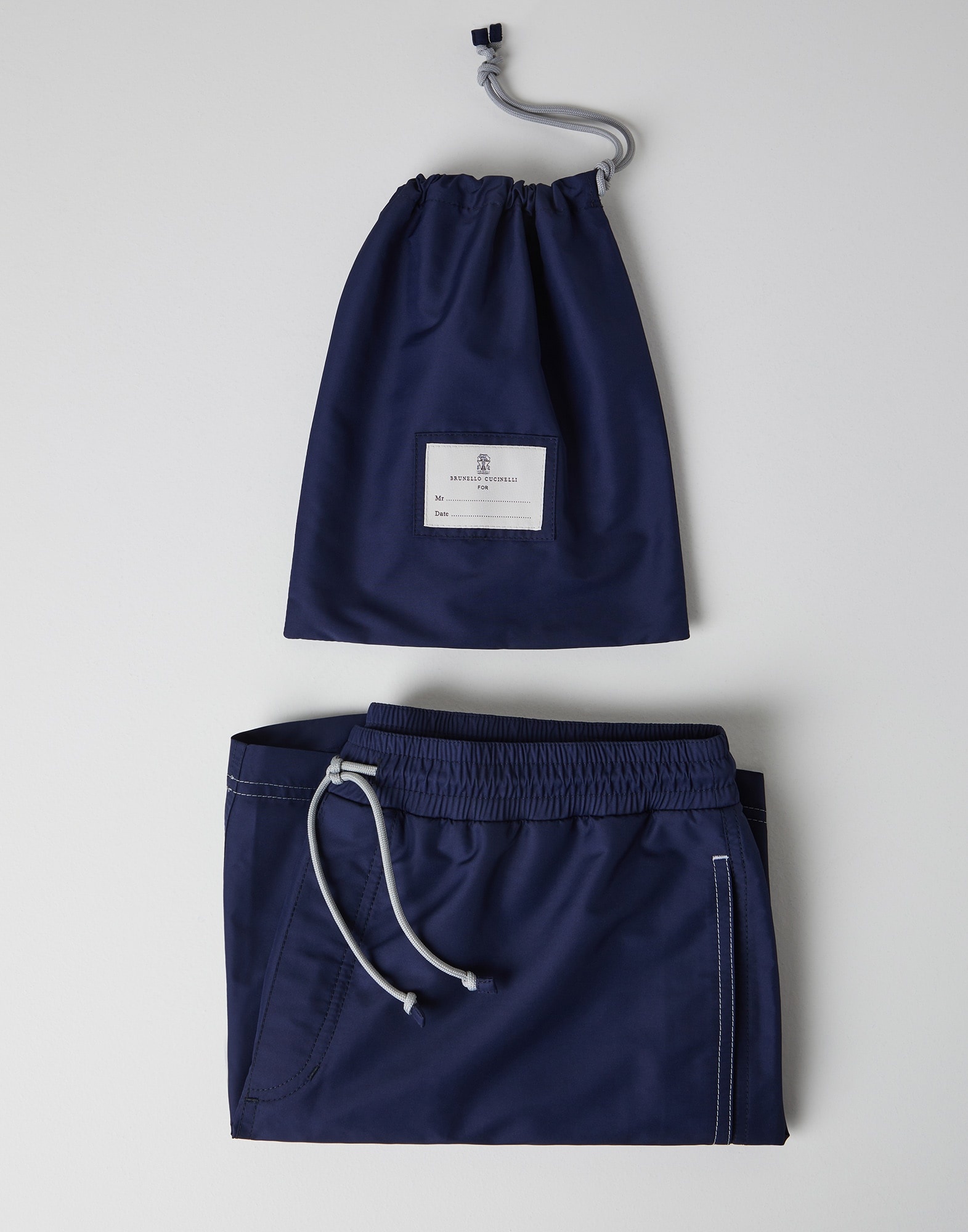 Swim shorts with contrast stitching - 4