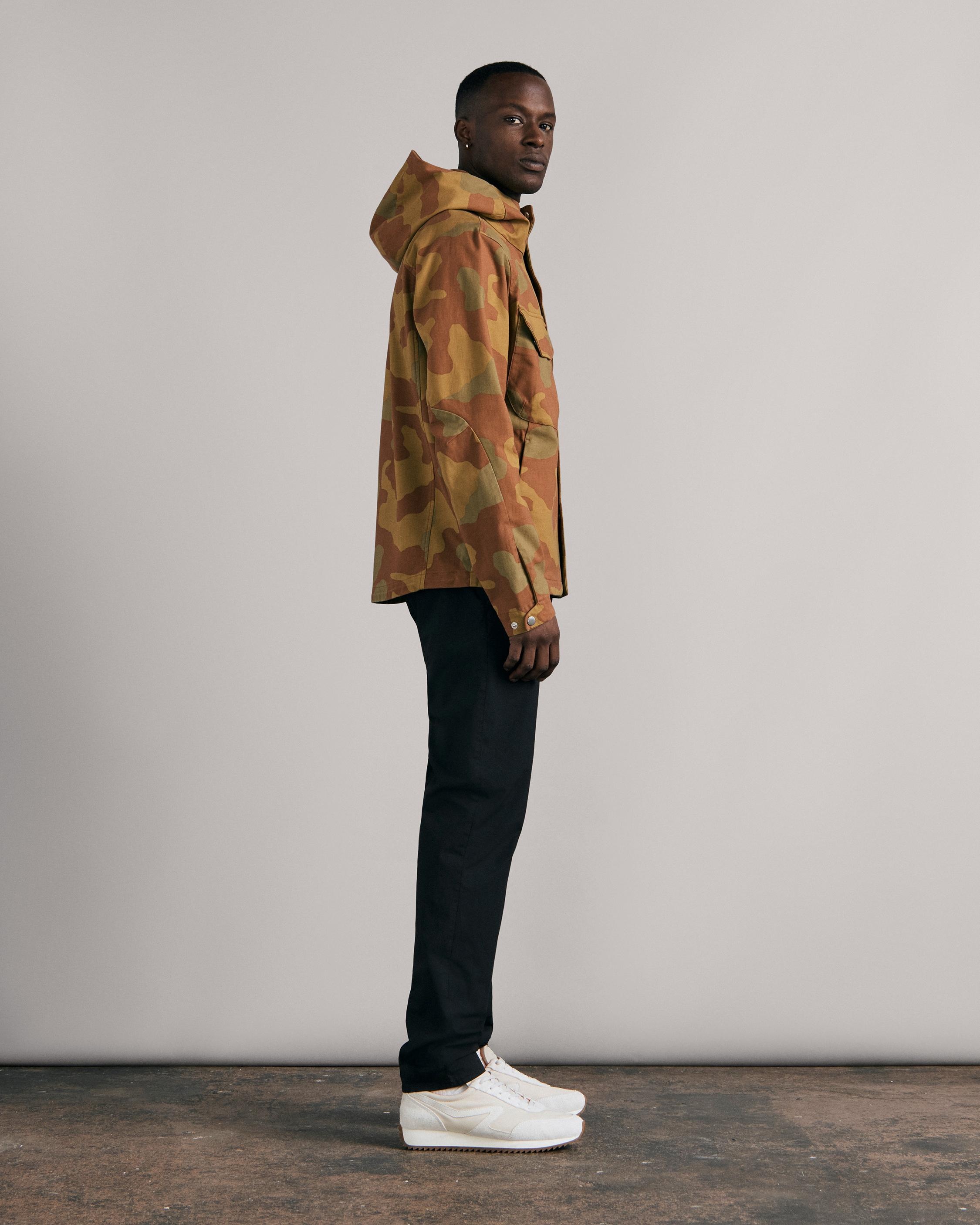 Military Tactic Peached Cotton Jacket
Relaxed Fit Jacket - 4
