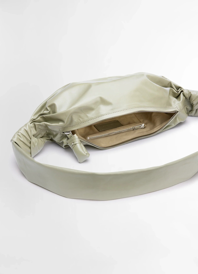 SMALL SOFT CROISSANT 4