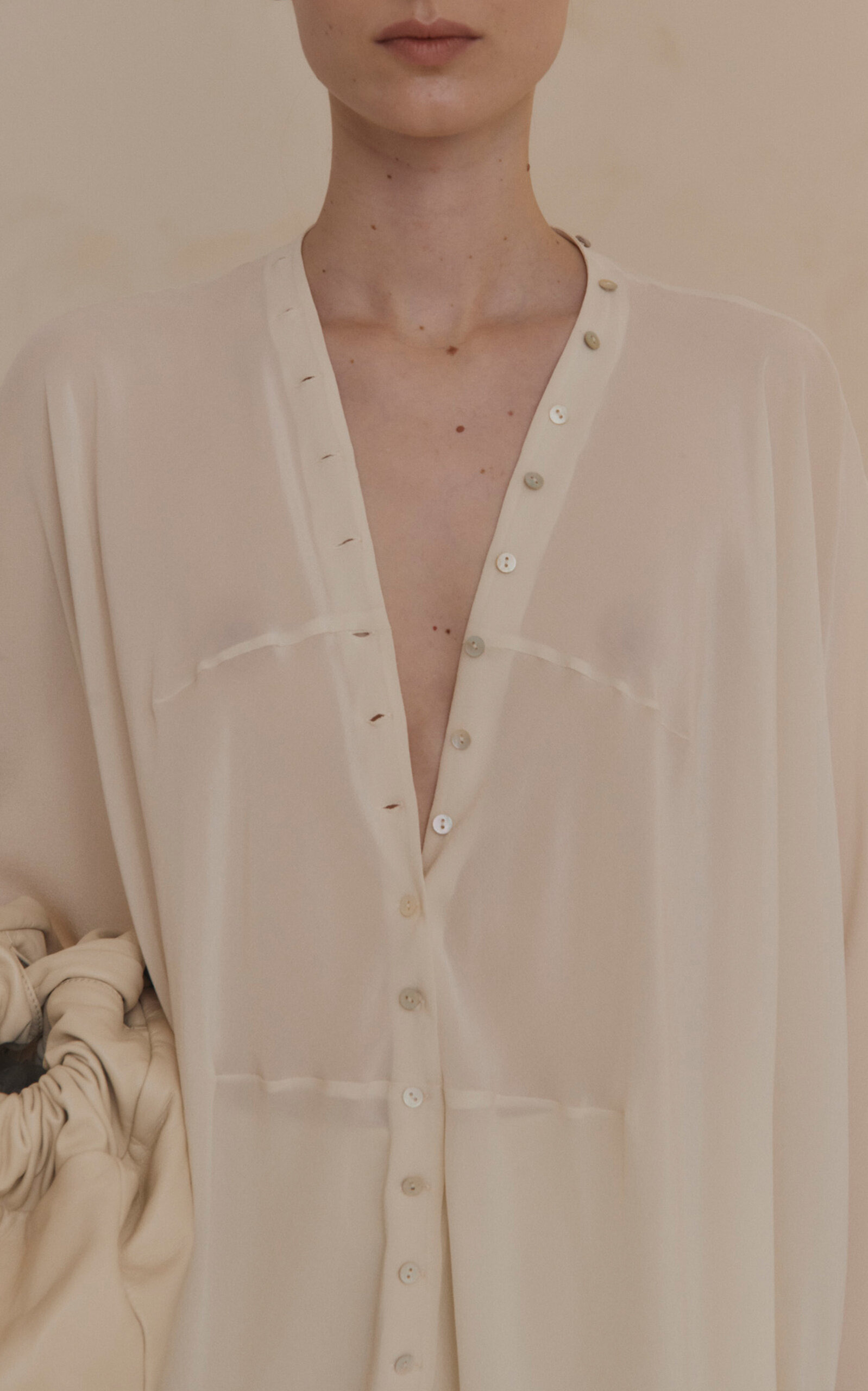 Piano Silk Button-Down Shirt ivory - 3