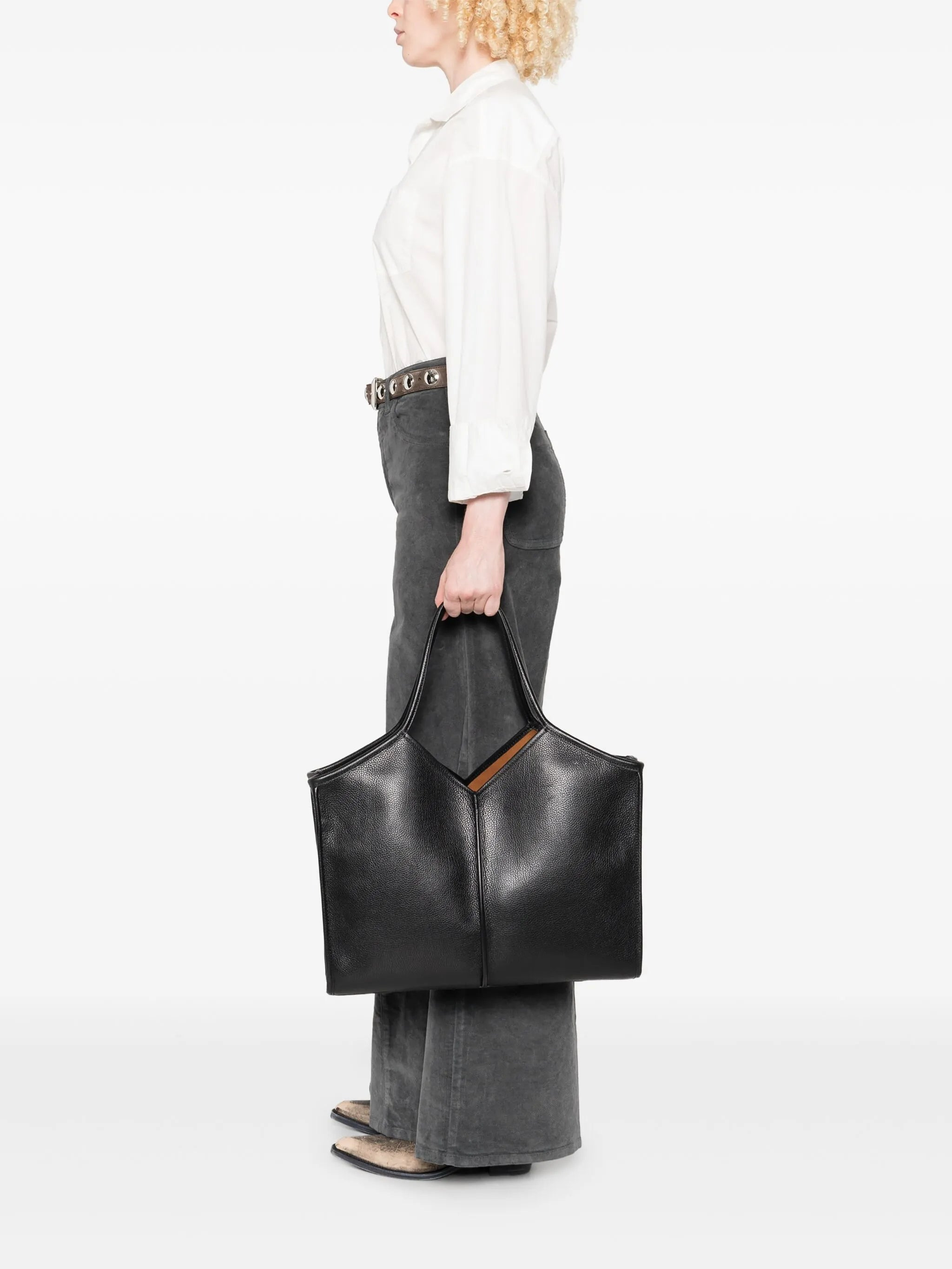 Hereu Calella  V-neck Calfskin Tote Bag - 5