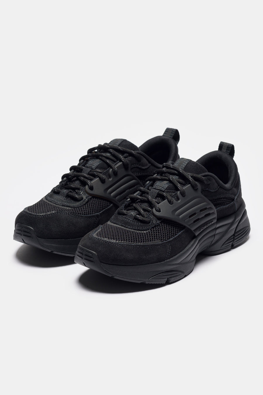 Trunner O/S Sneaker in Black/Black/Anthracite - 3