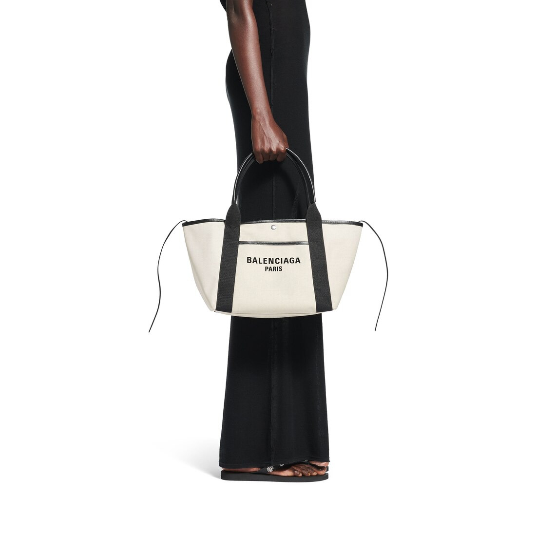 Women's Biarritz Medium Tote Bag  in Beige/black - 7
