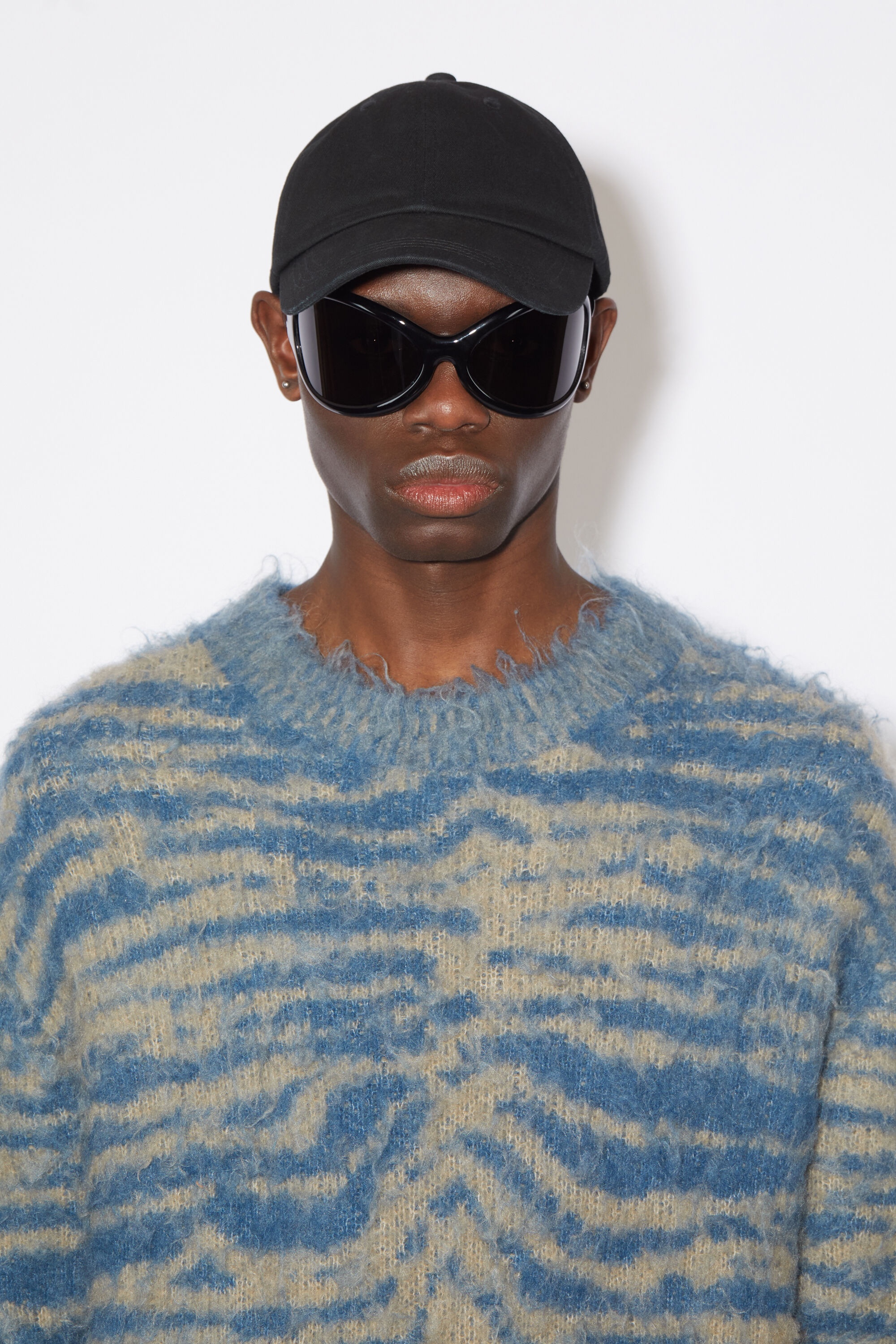 Crew neck wool jumper - Denim Blue/Dark Beige - 4
