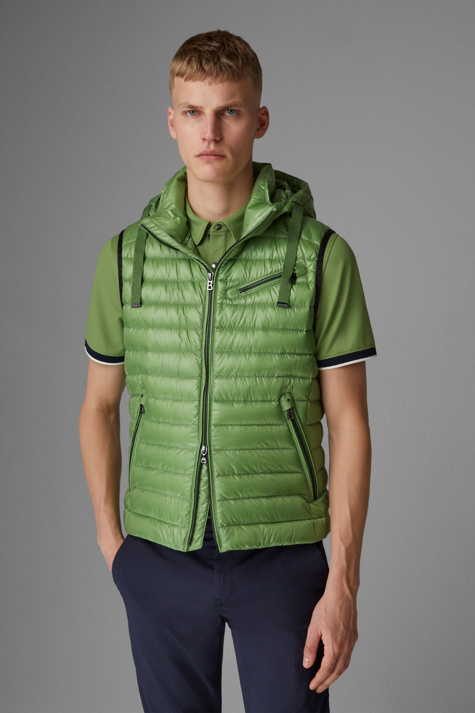Lonne lightweight down vest in Apple/Green - 2