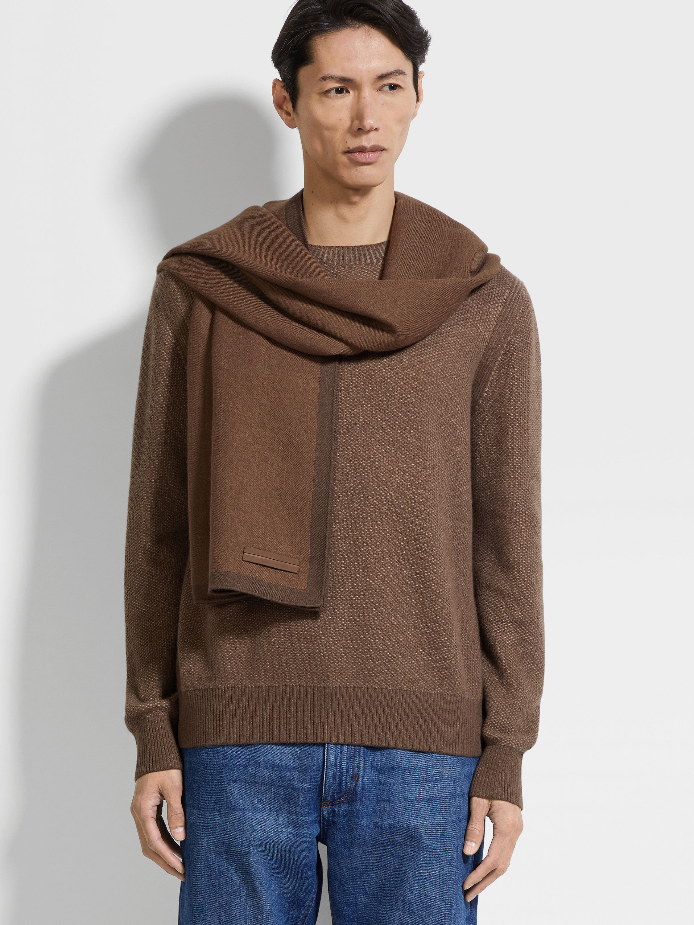 BROWN CASHMERE AND SILK SCARF - 3