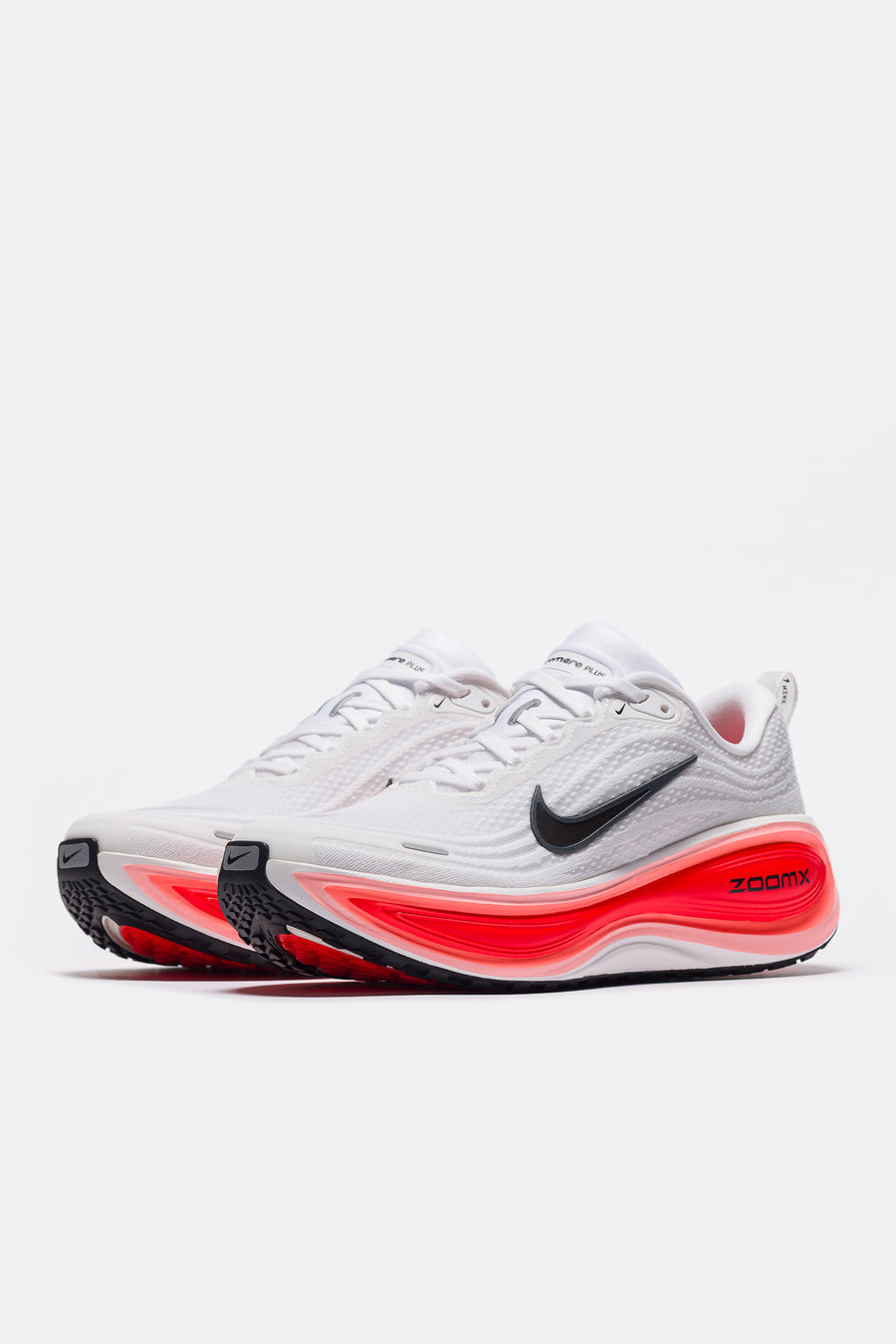 Vomero Plus Sneaker in White/Black/Bright Crimson - 2