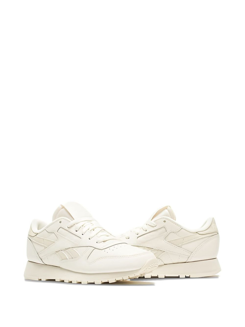 Classic Leather sneakers 4