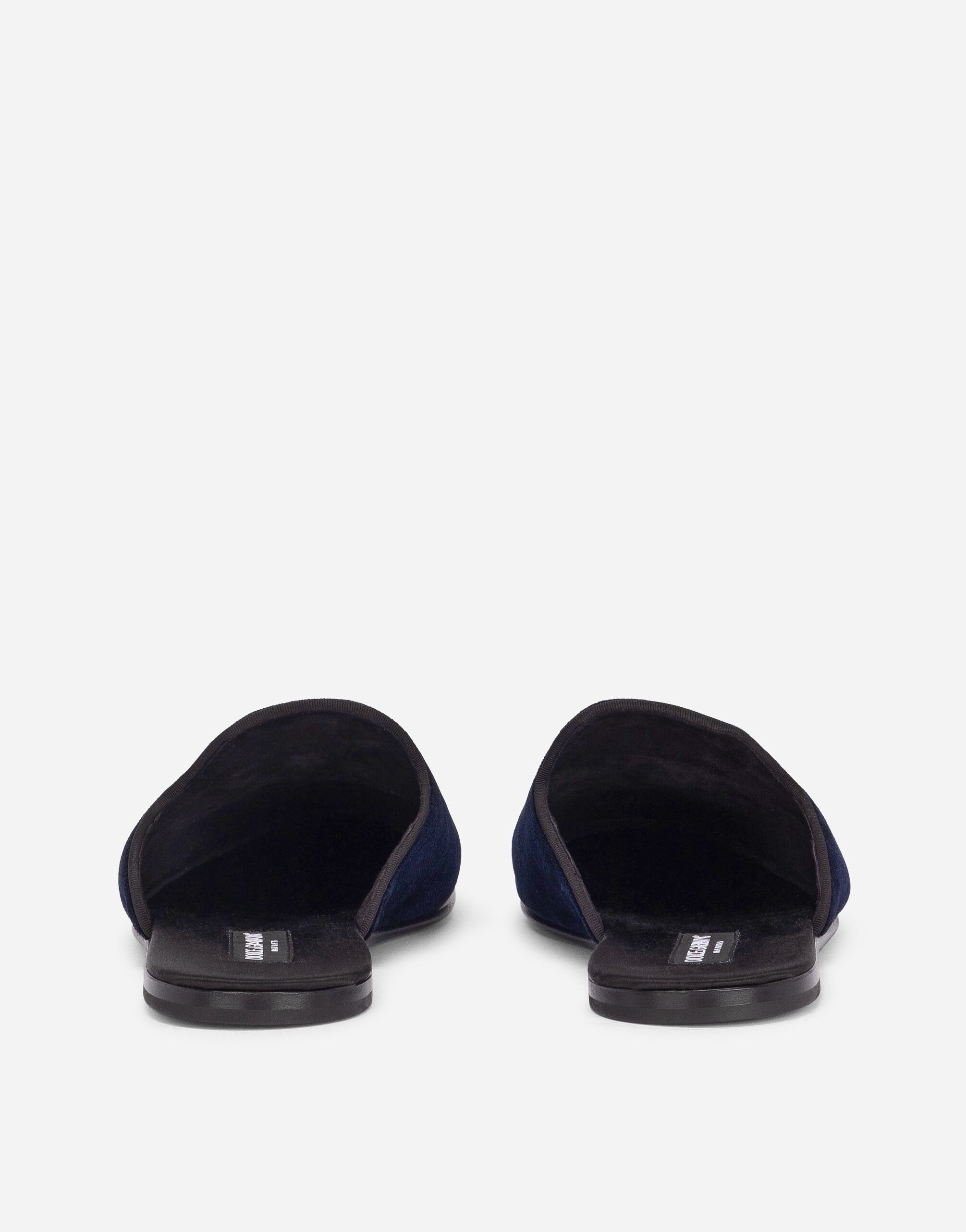 Velvet slippers with coat of arms embroidery - 3