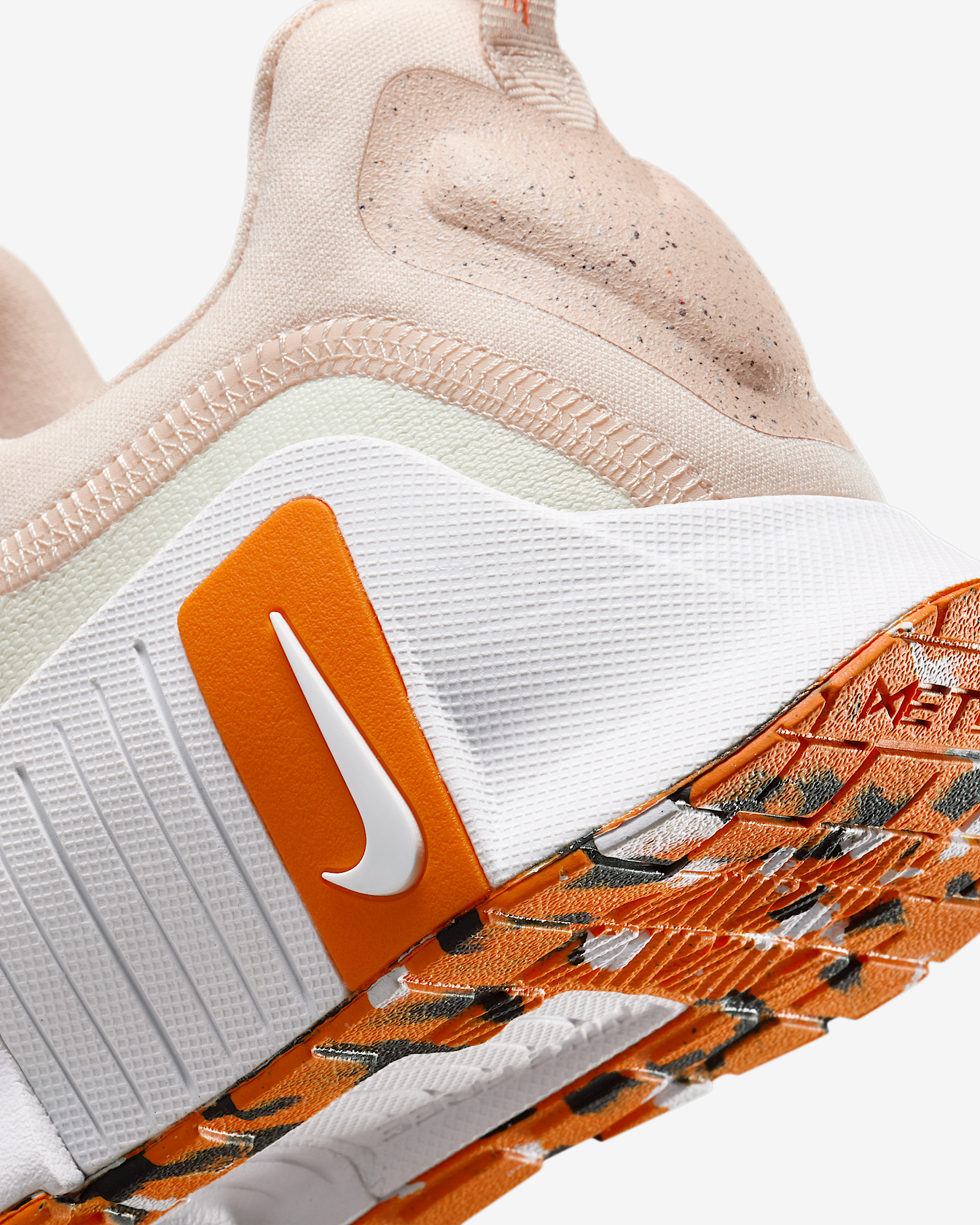 Nike Free Metcon 6 Women's Workout Shoes - 8