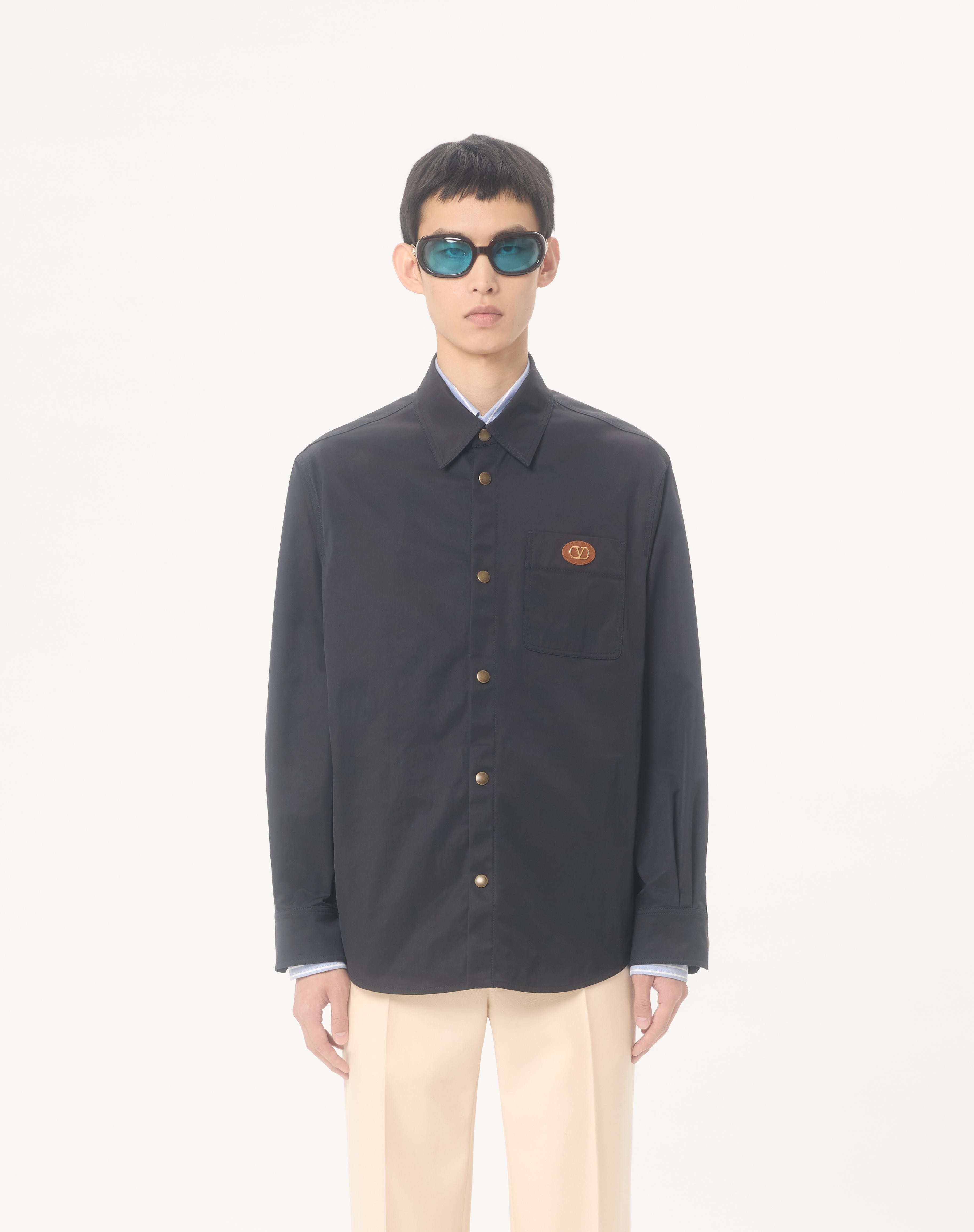NYLON SHIRT JACKET WITH RUBBERIZED V DETAIL - 4