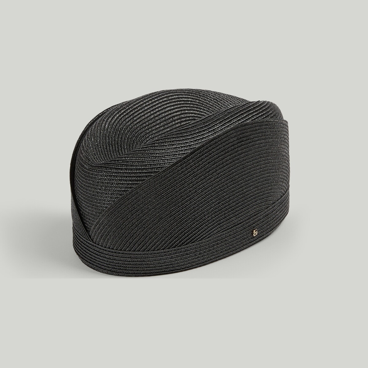 Straw-effect pillbox hat - 1