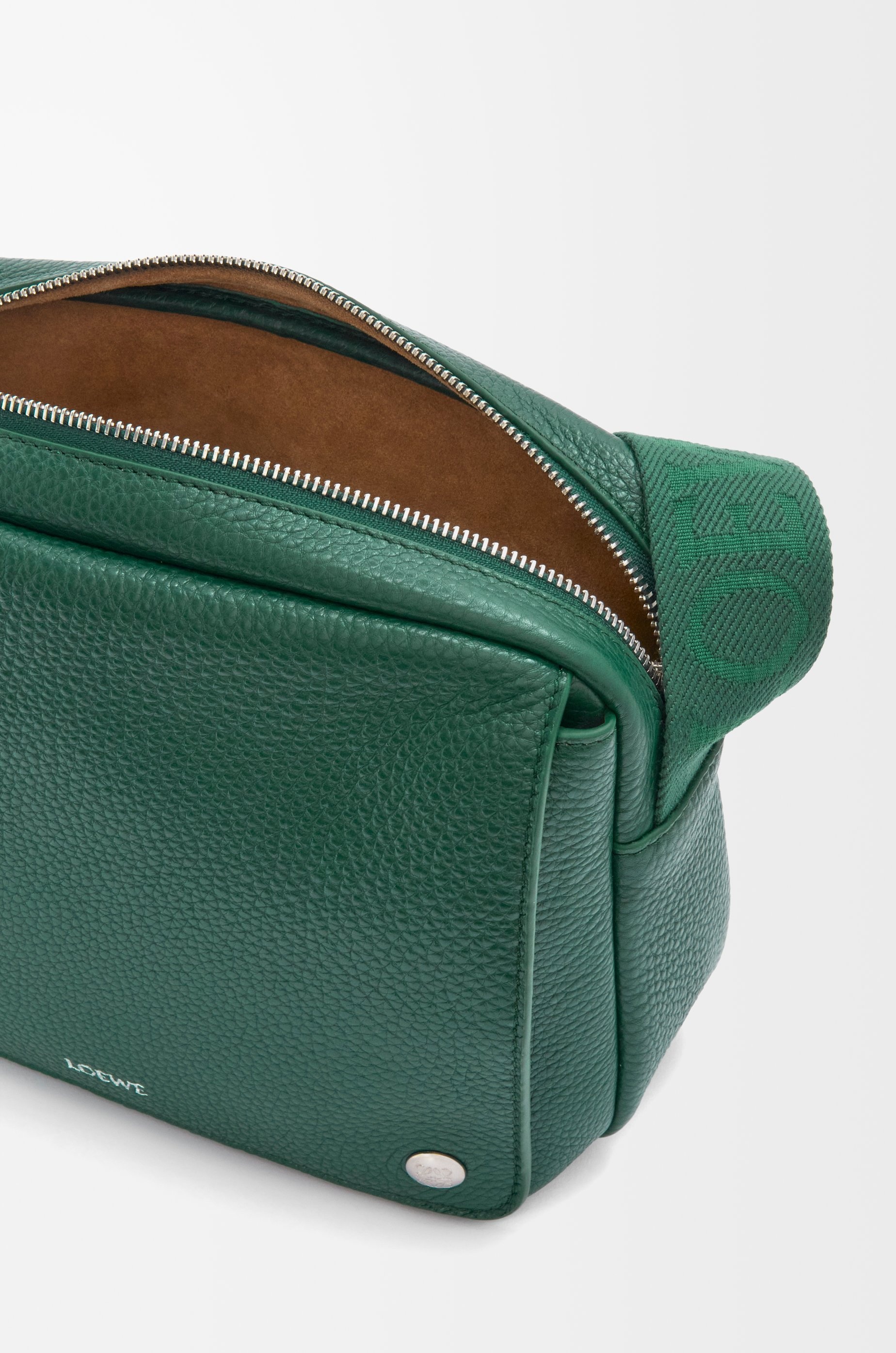 Medium Pebble messenger bag in supple grained calfskin - 3