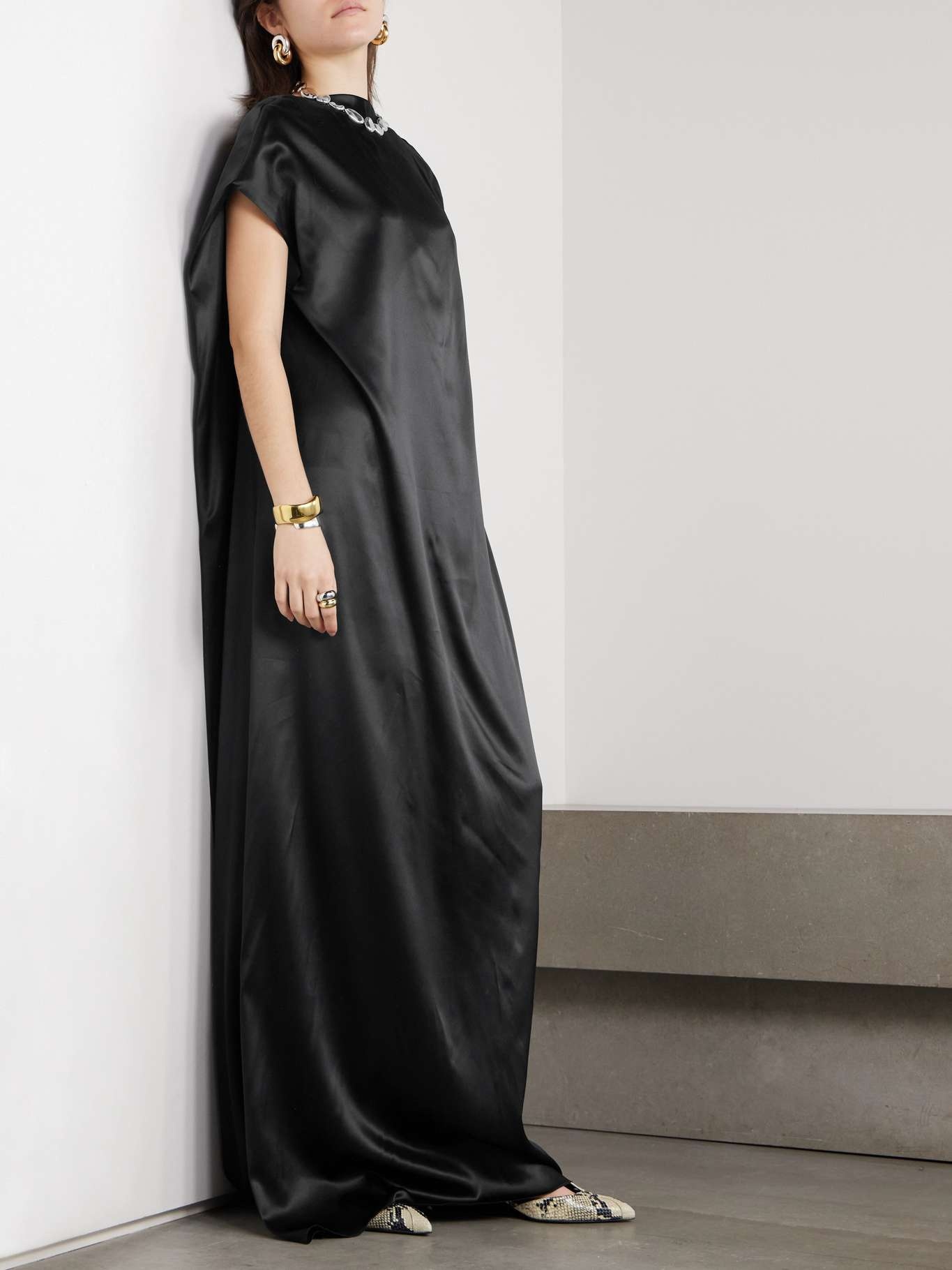 Open-back draped silk-blend satin gown Black - 3