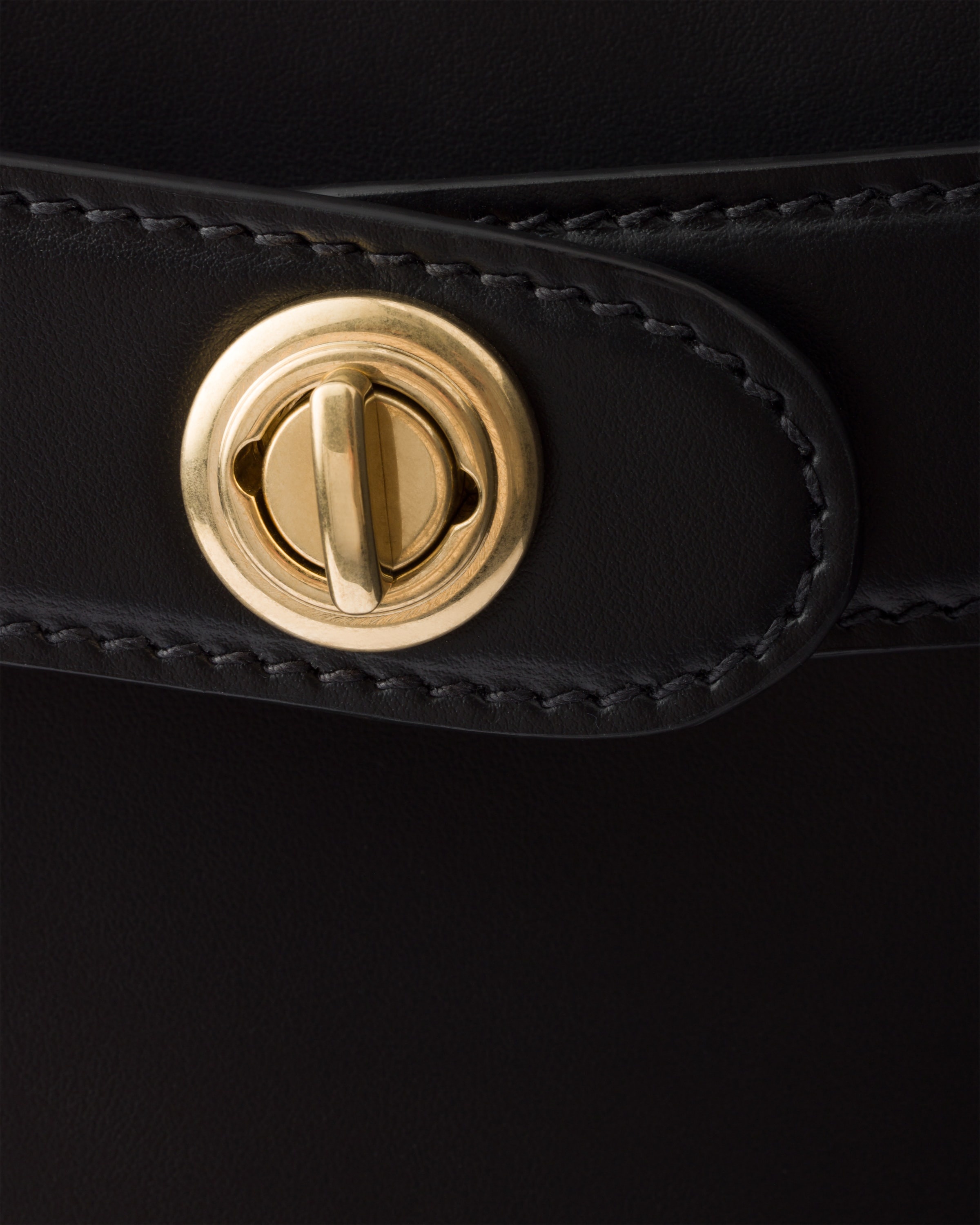 Large Prada Etude leather bag - 6