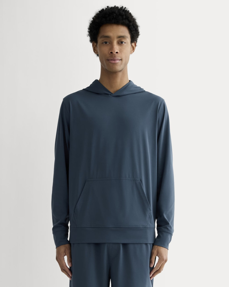 EVERLANE THE OFF-DUTY TECH HOODIE outlook