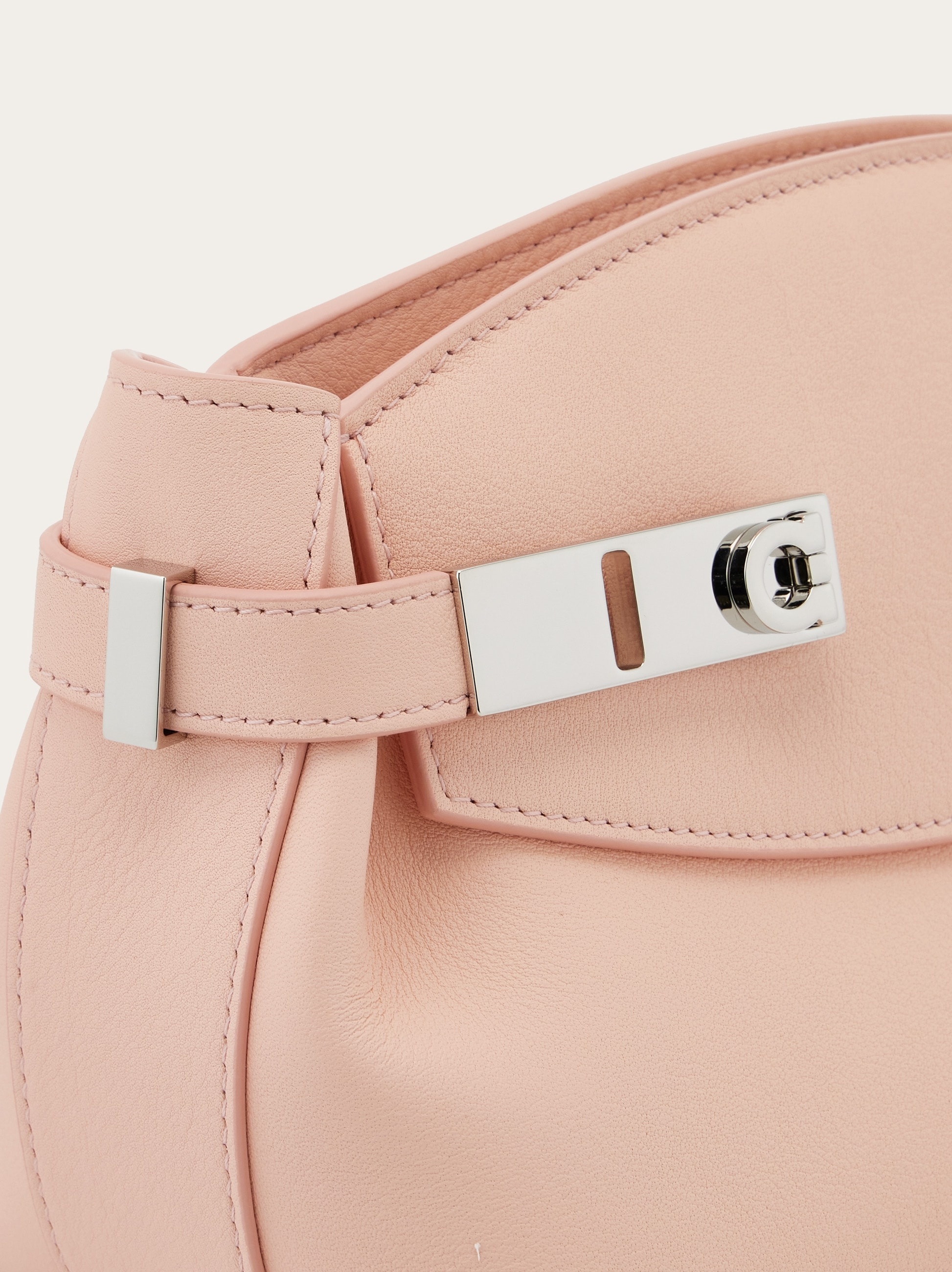 Hug crossbody bag - 6