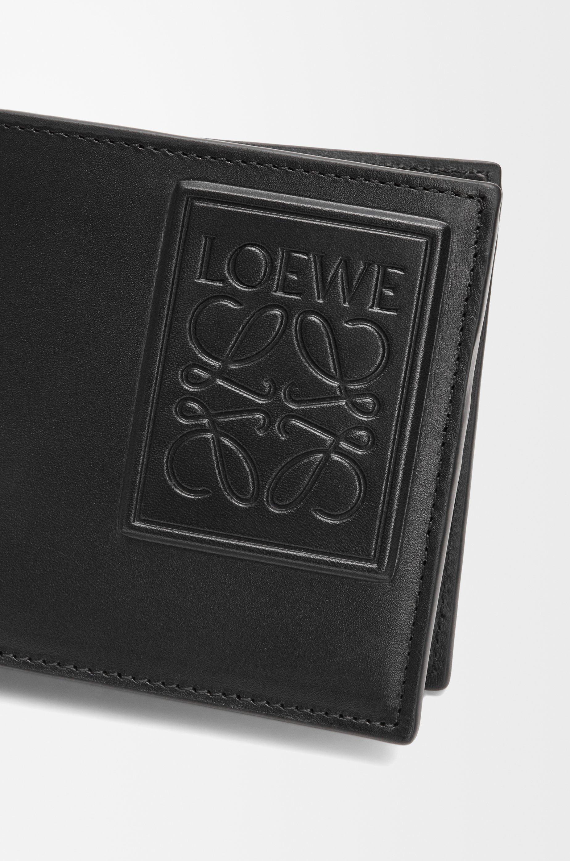 Bifold coin wallet in satin calfskin - 5