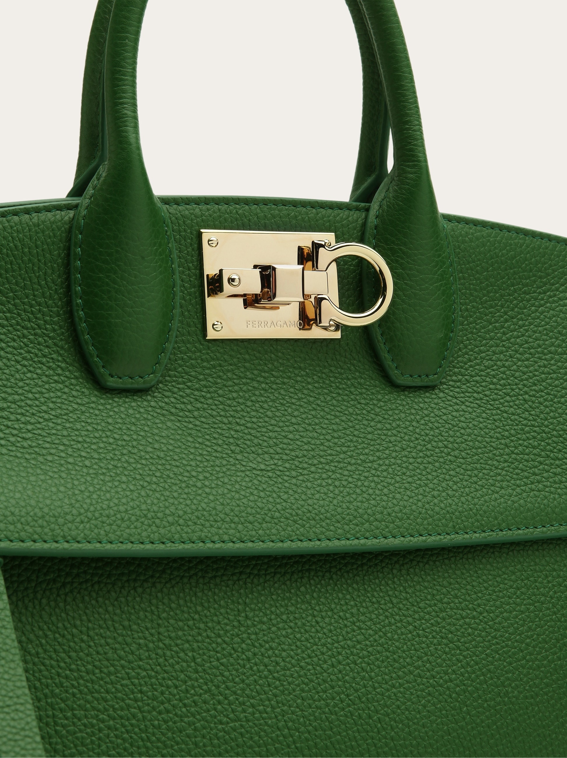 Ferragamo Studio Soft bag (S) 7
