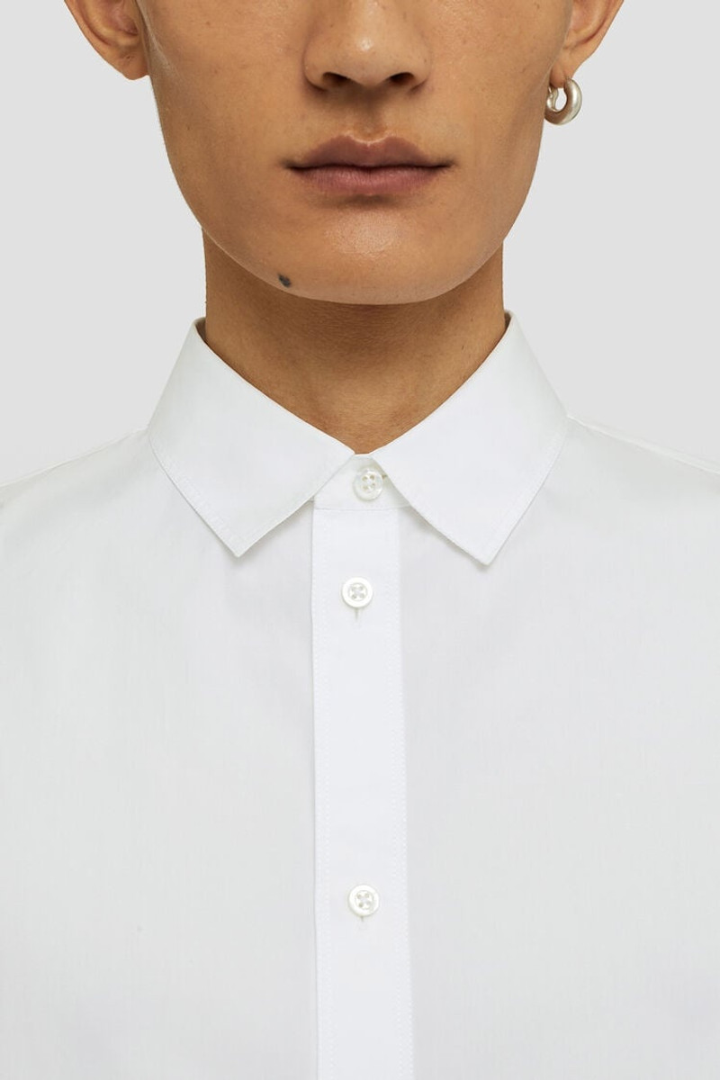 Jil Sander Thursday outlook