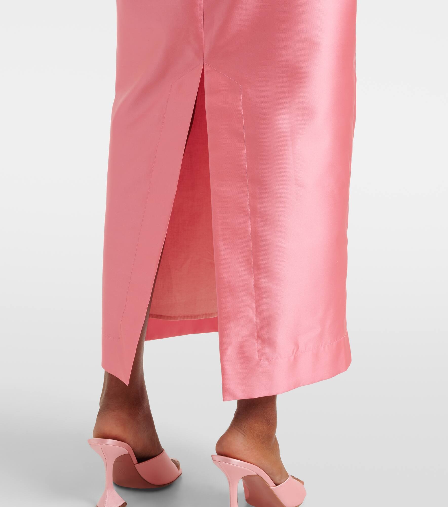Ruffled off-shoulder gown - 5