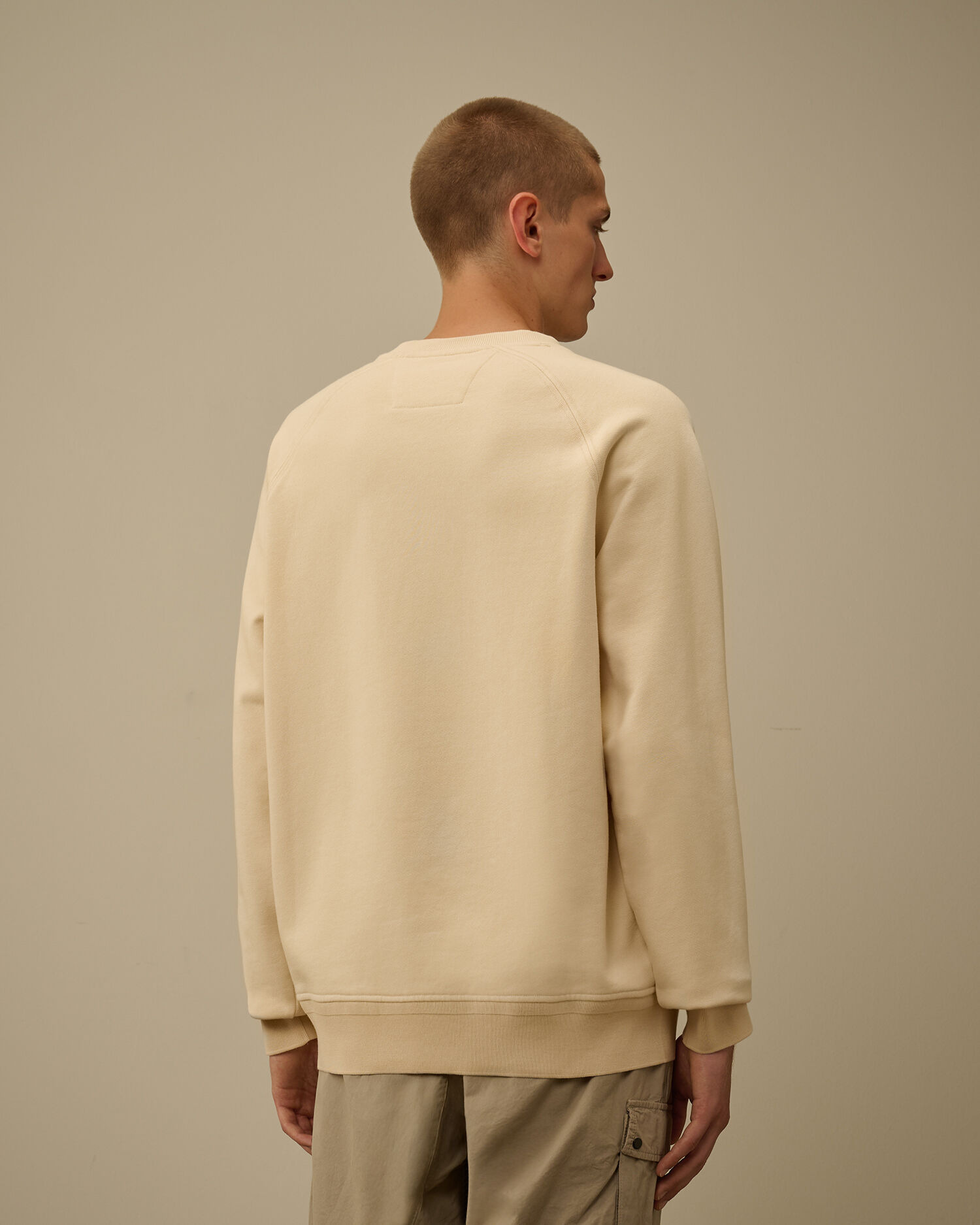 Diagonal Raised Fleece Crewneck Logo Sweatshirt - 4